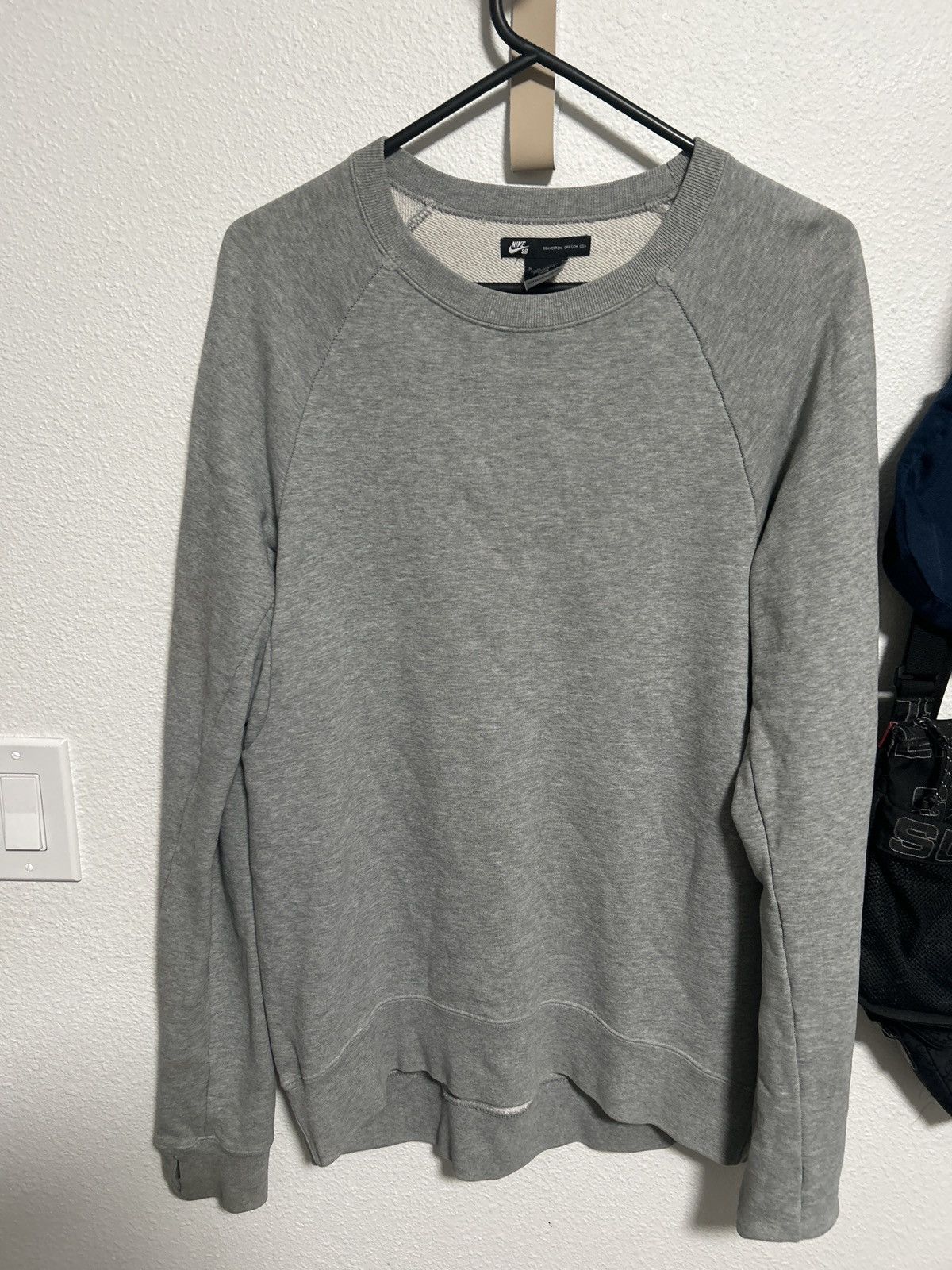 Nike Nike SB grey crewneck sweatshirt Size US M / EU 48-50 / 2 - 1 Thumbnail