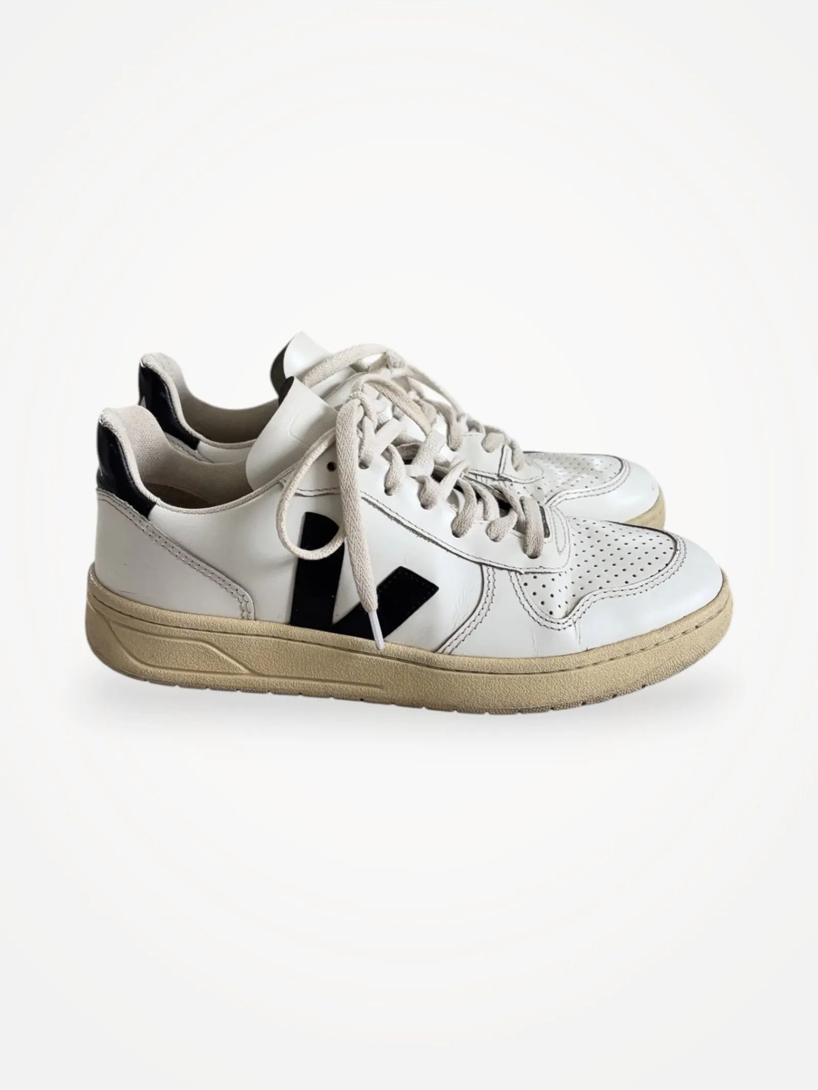 Veja Veja V-10 Sneakers Size US 9 / IT 39 - 1 Thumbnail
