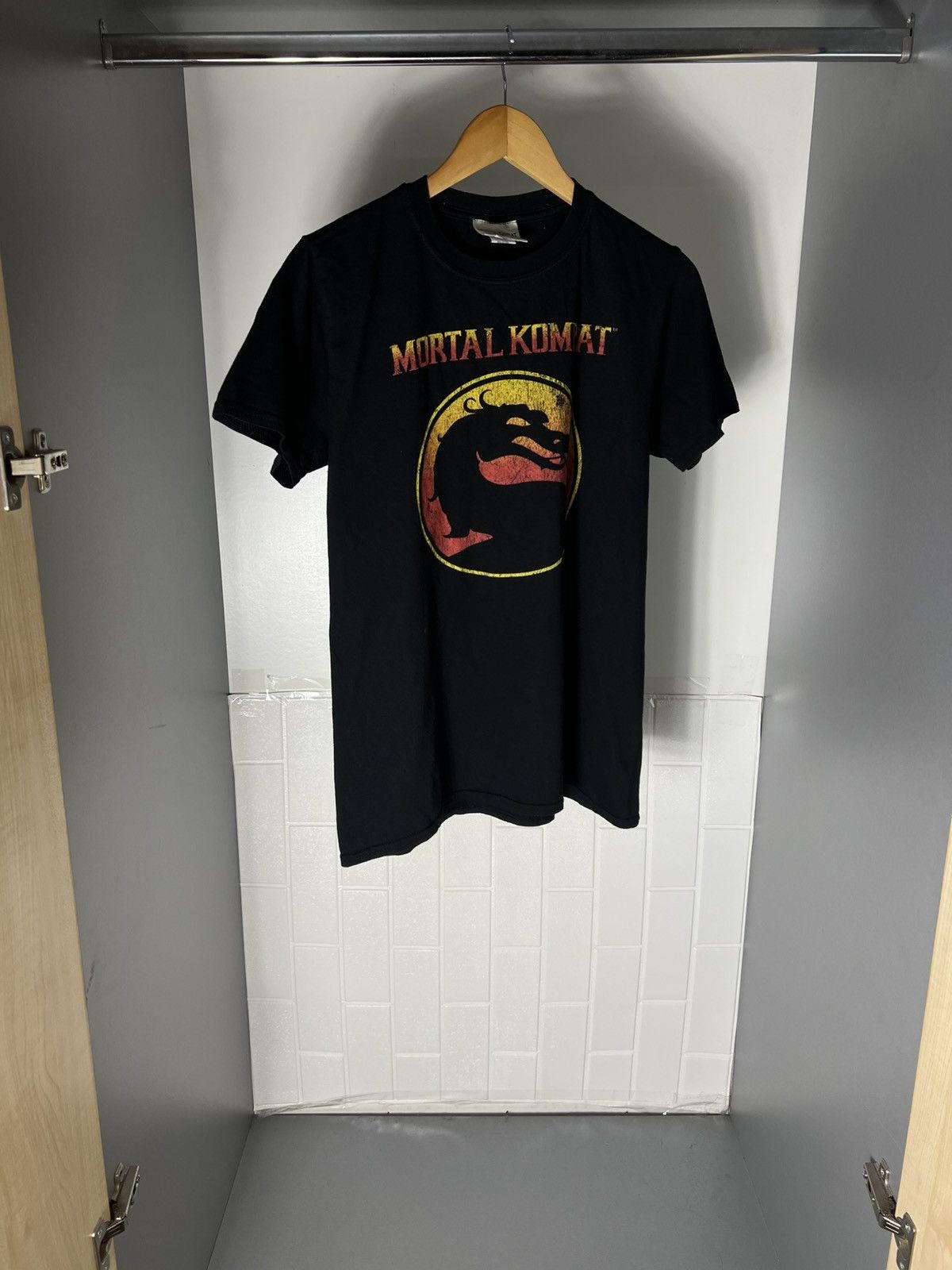 Cartoon Network VINTAGE MORTAL KOMBAT GAME T-SHIRT MOVIE FIGHT RETRO Y2K 90s Size US M / EU 48-50 / 2 - 3 Thumbnail