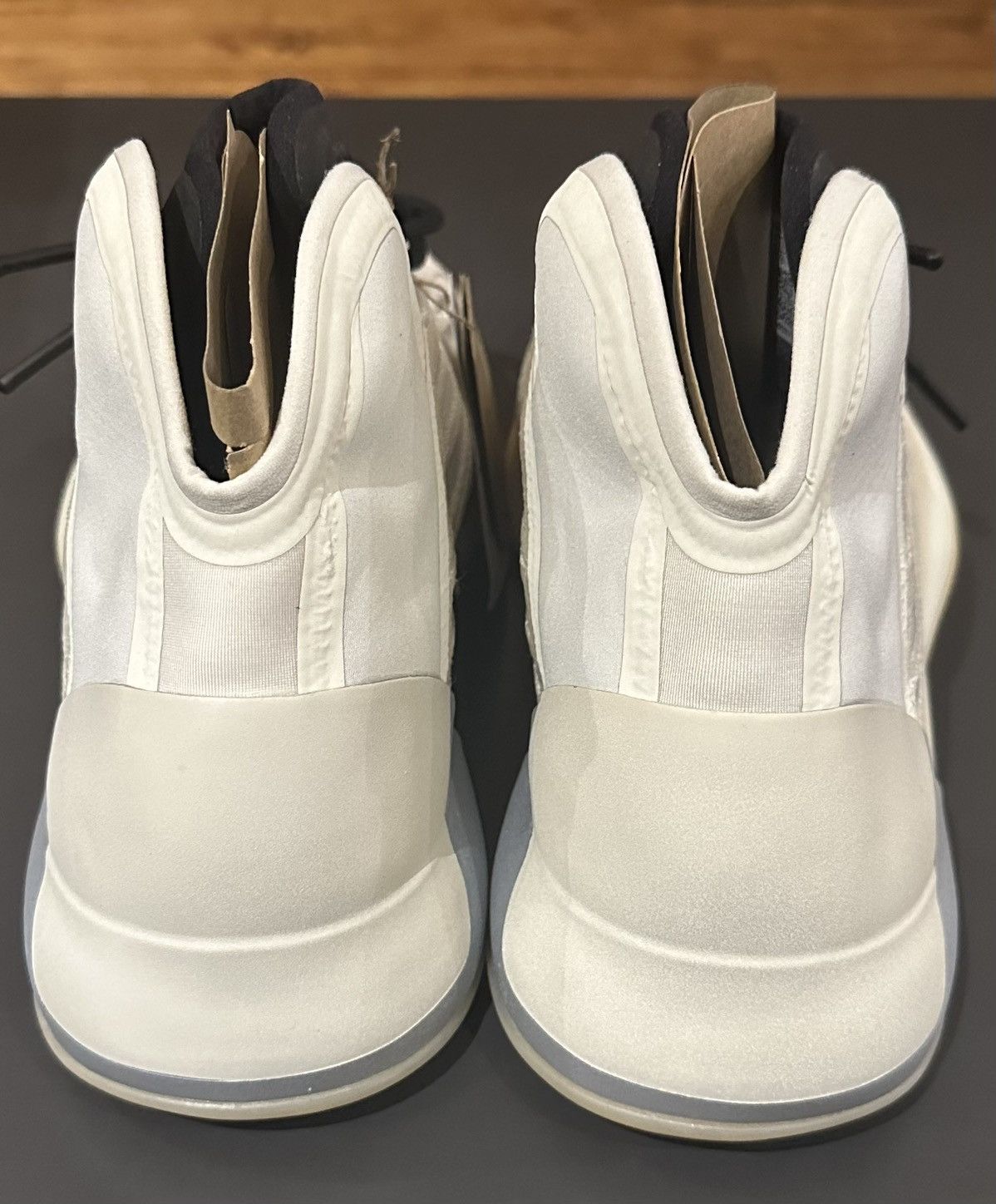 Adidas × Yeezy Adidas Yeezy QNTM Size US10 Size US 10 / EU 43 - 4 Thumbnail
