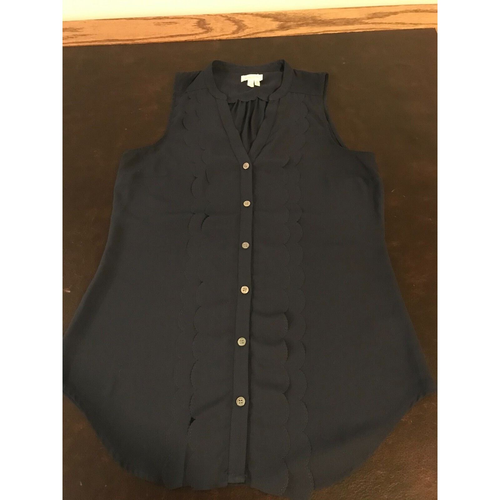 Anthropologie Anthropologie Meadow Rue Navy Sleeveless Scallop Blouse Size S / US 4 / IT 40 - 5 Thumbnail