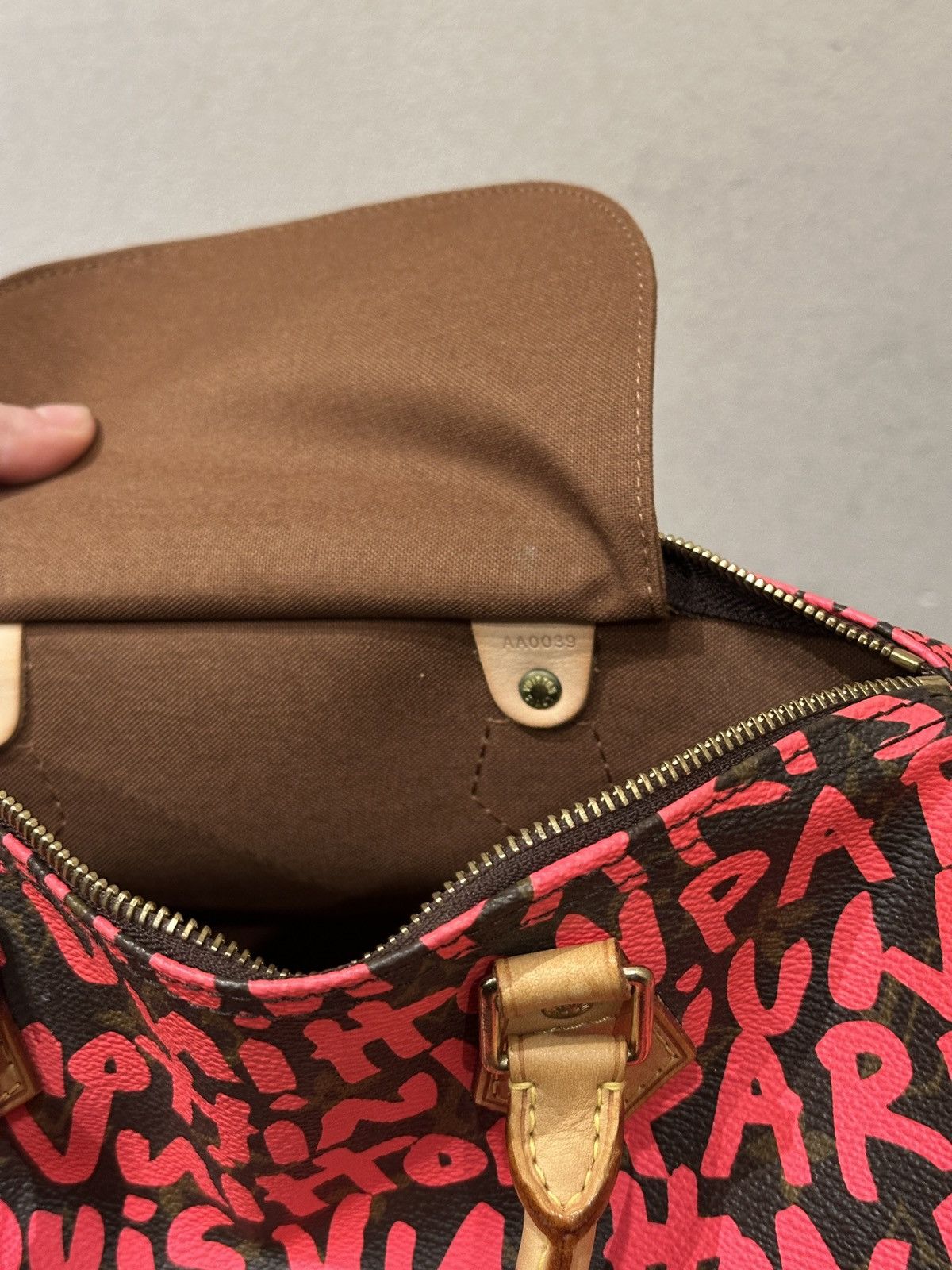 Louis Vuitton LOUIS VUITTON Graffiti Speedy 30 Size ONE SIZE - 11 Thumbnail