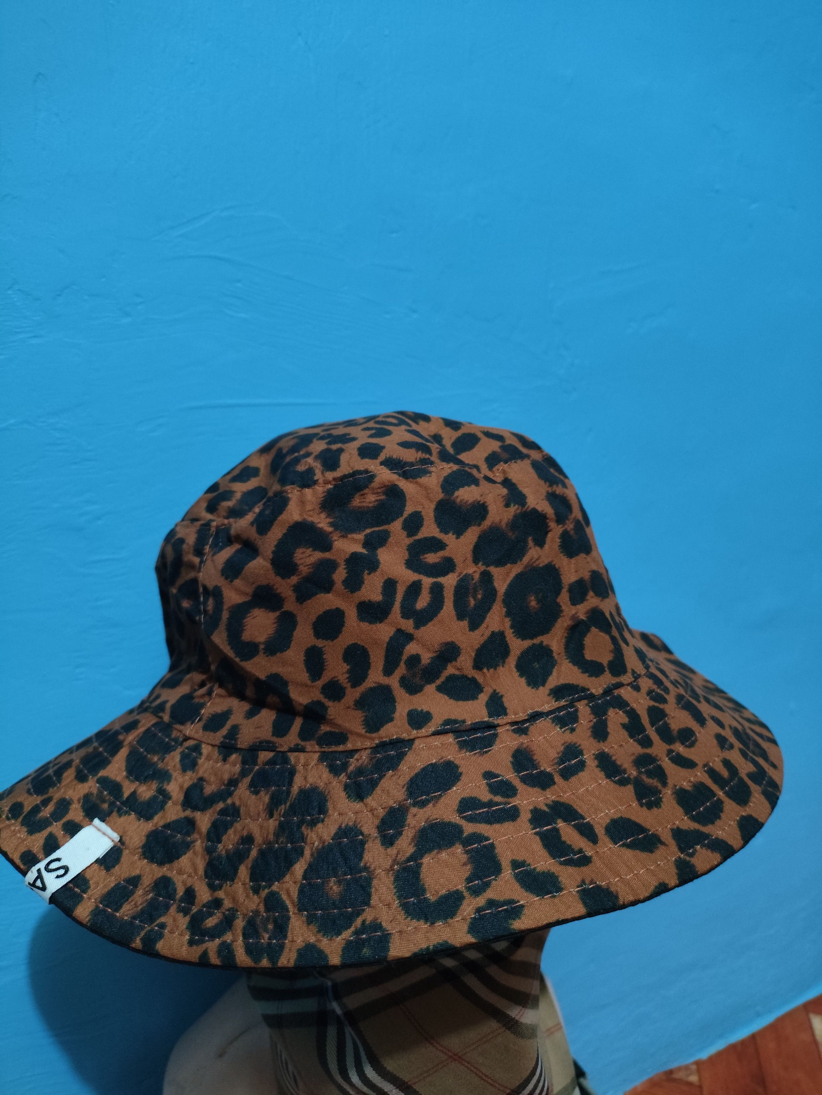 Other Leopard Bucket Reversible Size ONE SIZE - 2 Thumbnail