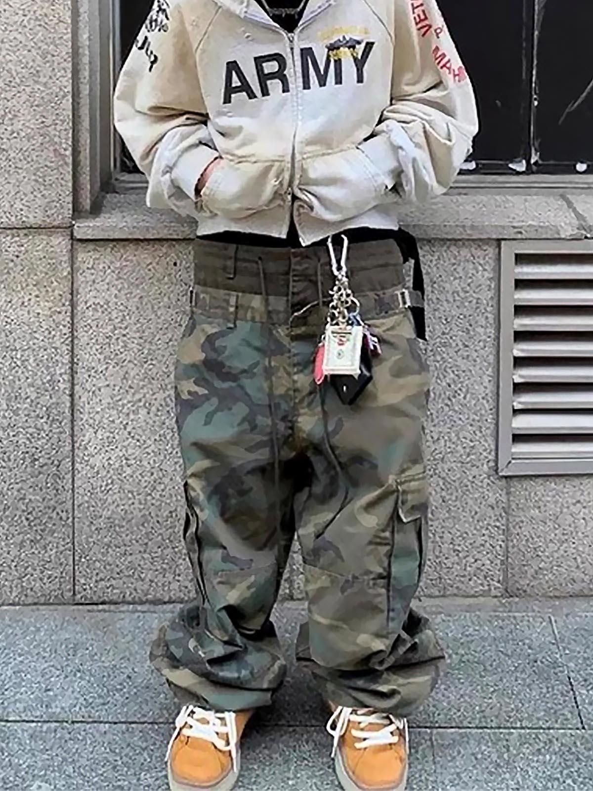 Japanese Brand Three-Waist Splicing Camouflage Cargo Buckle Waist Overalls Size US 32 / EU 48 - 3 Thumbnail