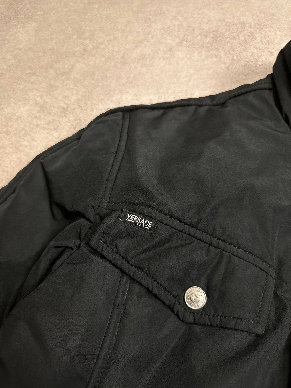 Versace Vintage 90s Versace Black Down Puffer Jacket XL Size US XL / EU 56 / 4 - 9 Thumbnail