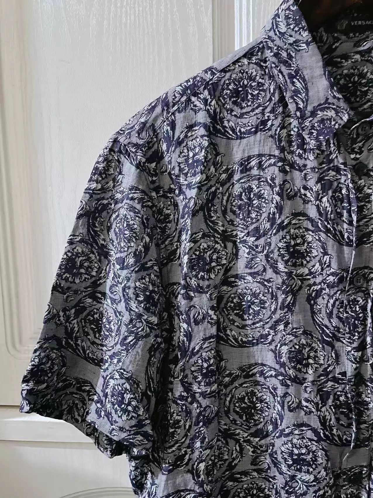 Versace Versace Runway Baroque Print Short Shirt XL 99New Size US XL / EU 56 / 4 - 5 Thumbnail