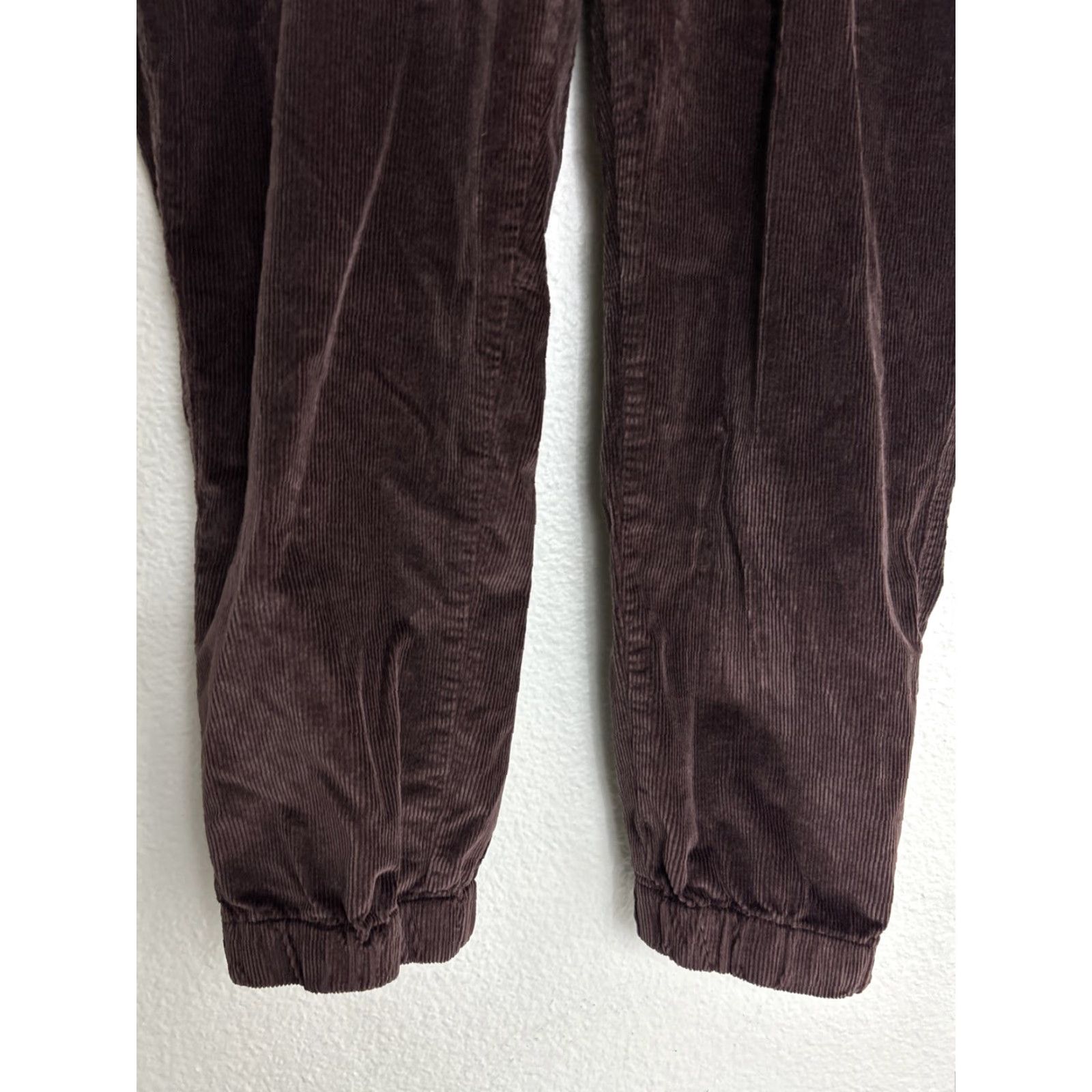 Banana Republic Banana Republic Slim Corduroy Brown Ankle Zip Women's Size 18 Pants User: Banana Republic Slim Corduroy Brown Ankle Zip Women's Size 18 Pants Size 40" / US 18 - 2 Thumbnail