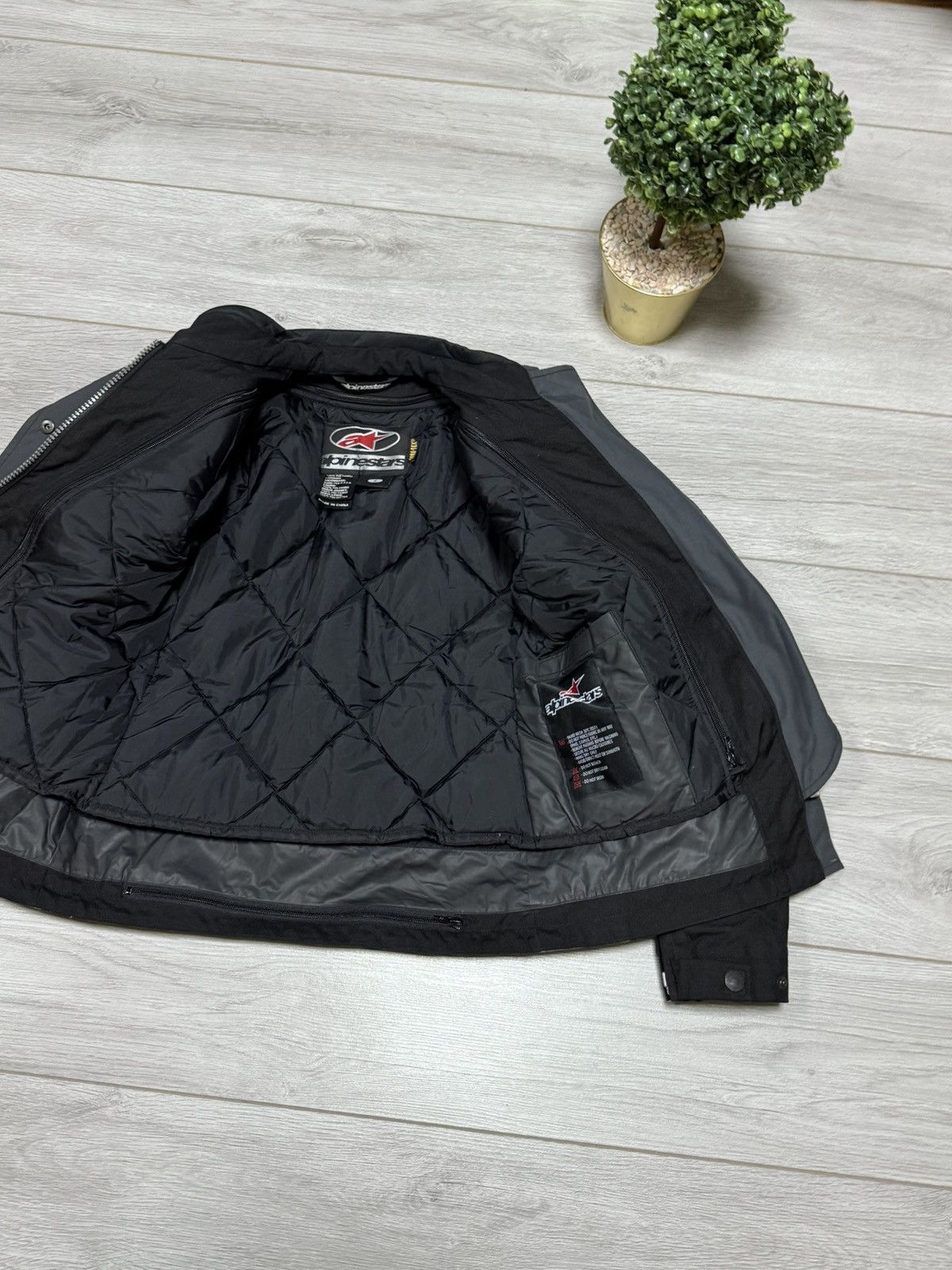 Alpinestars Alpinestars jacket racing protection insulate Size US S / EU 44-46 / 1 - 12 Thumbnail