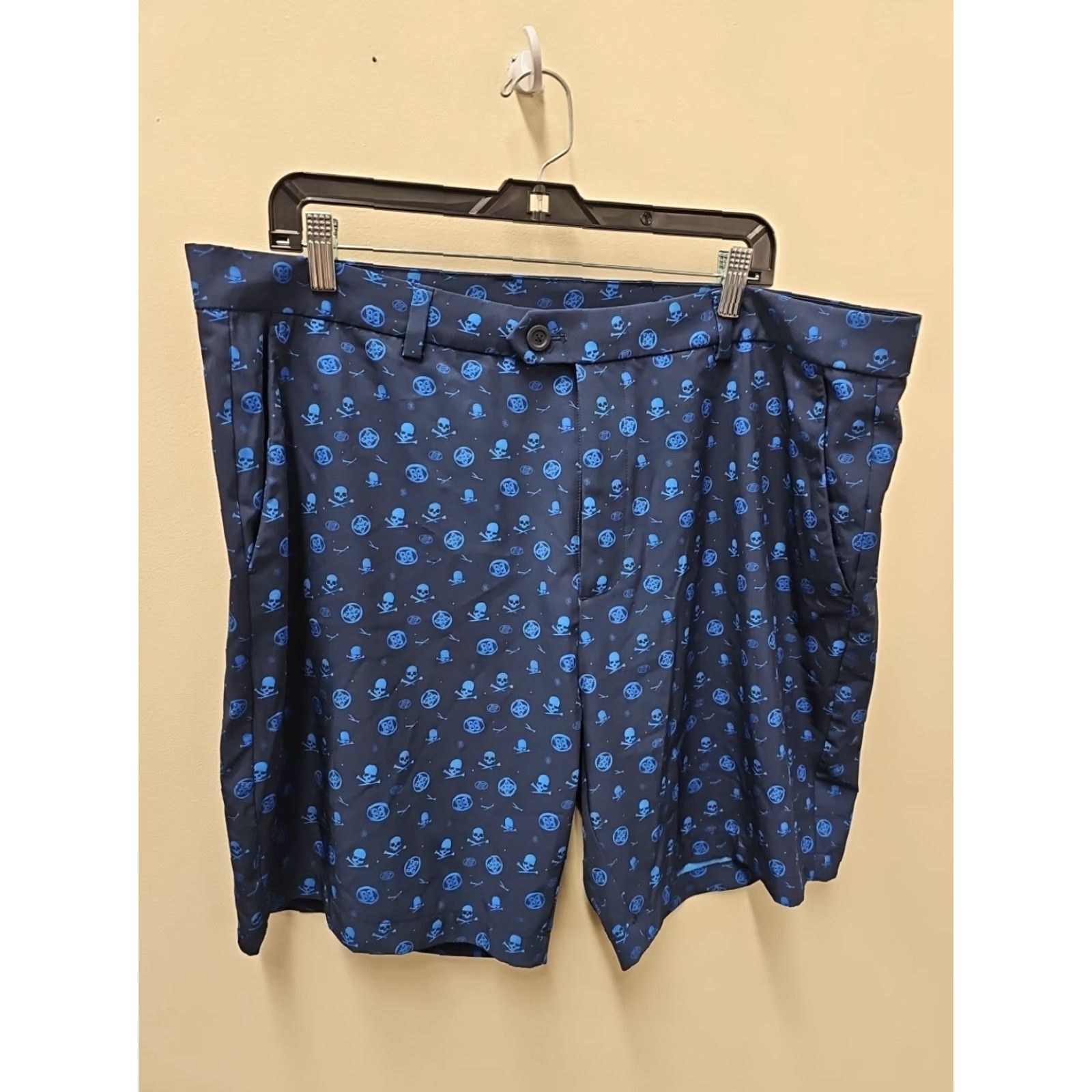 G/FORE G/Fore Shorts Blue Mens Size 40 Skulls Print Golf Size US 40 / EU 56 - 2 Thumbnail