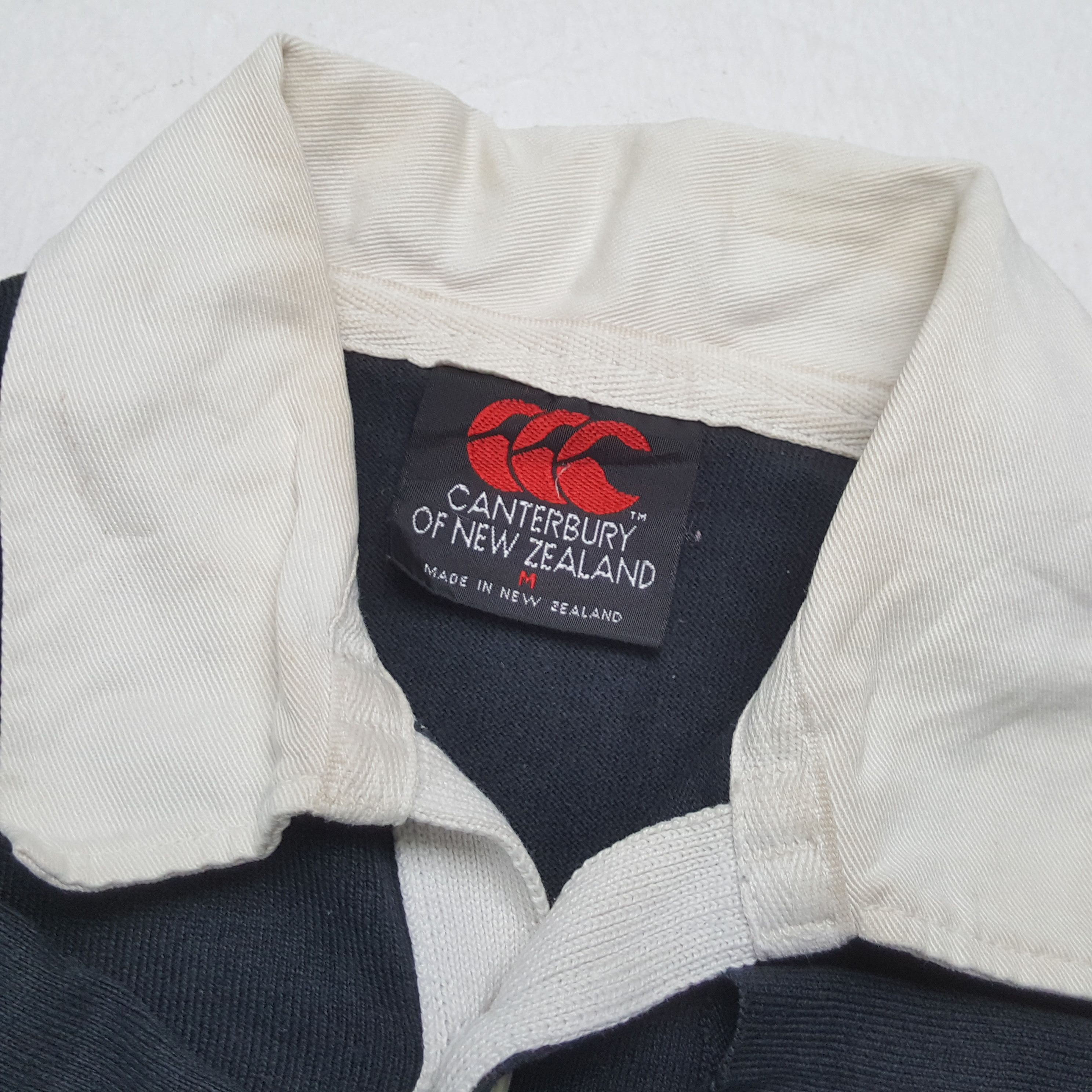 Canterbury of New Zealand × Vintage CANTERBURRY OF NEW ZEALAND Logo Design Polos Rugby Style Size US M / EU 48-50 / 2 - 7 Thumbnail