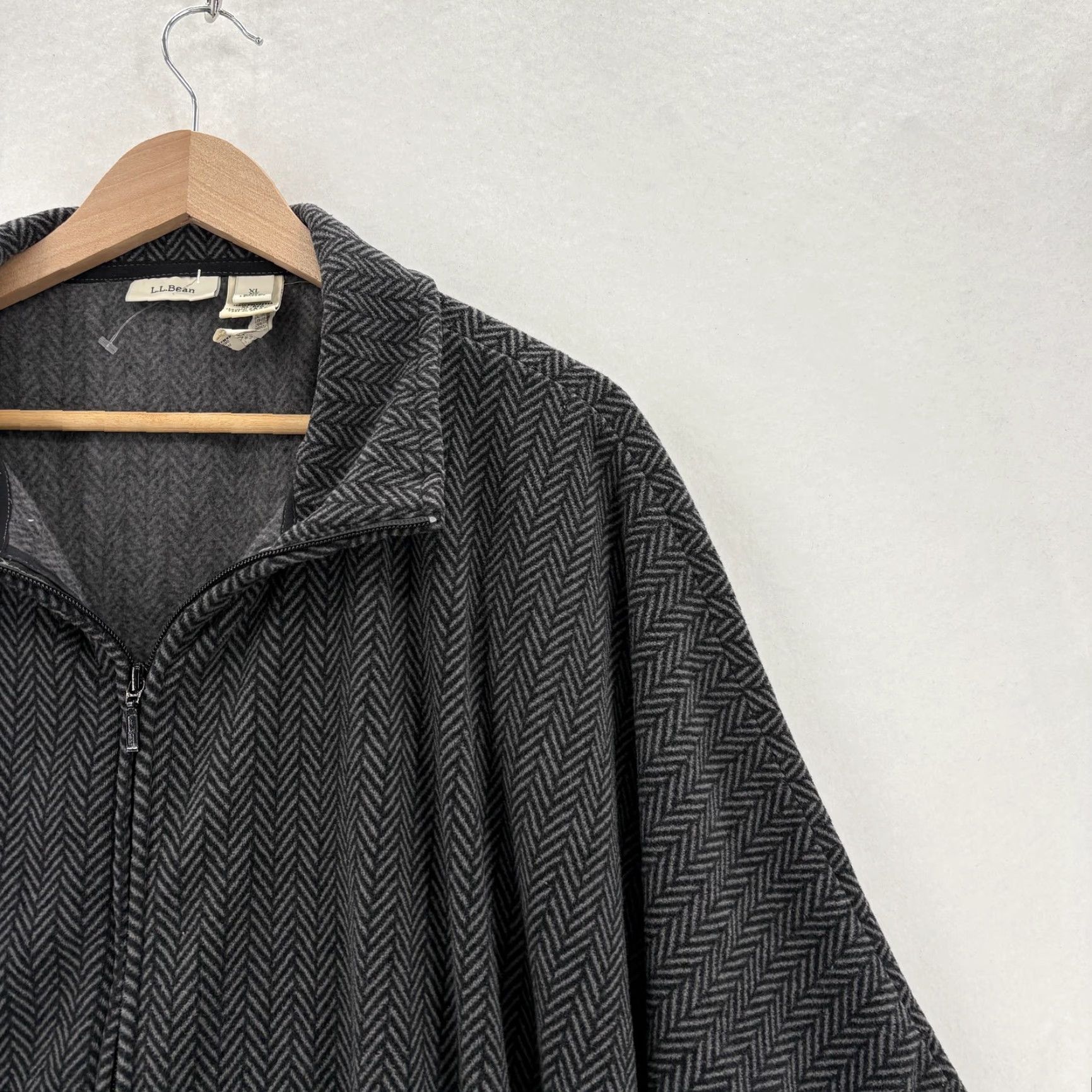 Vintage L.L. Bean Poncho Womens XL Gray Herringbone Fleece Zip Collared Pockets Outdoors Size XL / US 12-14 / IT 48-50 - 2 Thumbnail