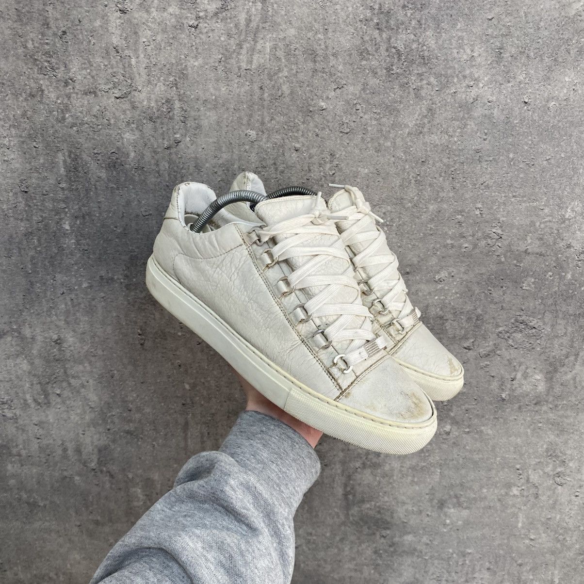 Balenciaga Balenciaga Arena Low White Cracked Leather Sneakers Size US 7 / EU 40 - 4 Thumbnail
