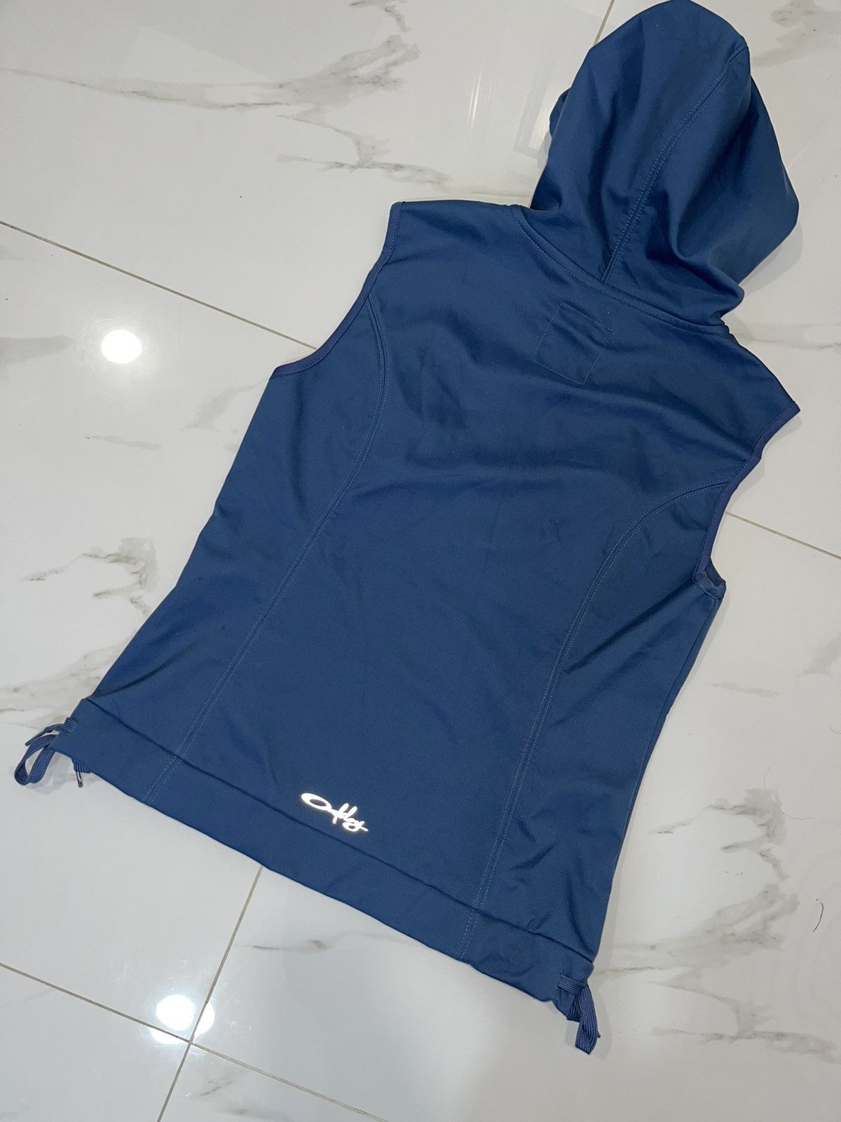 Oakley × Streetwear × Vintage Oakley vest reflective hood fleece membrane 00s y2k Japanese Size US L / EU 52-54 / 3 - 7 Thumbnail