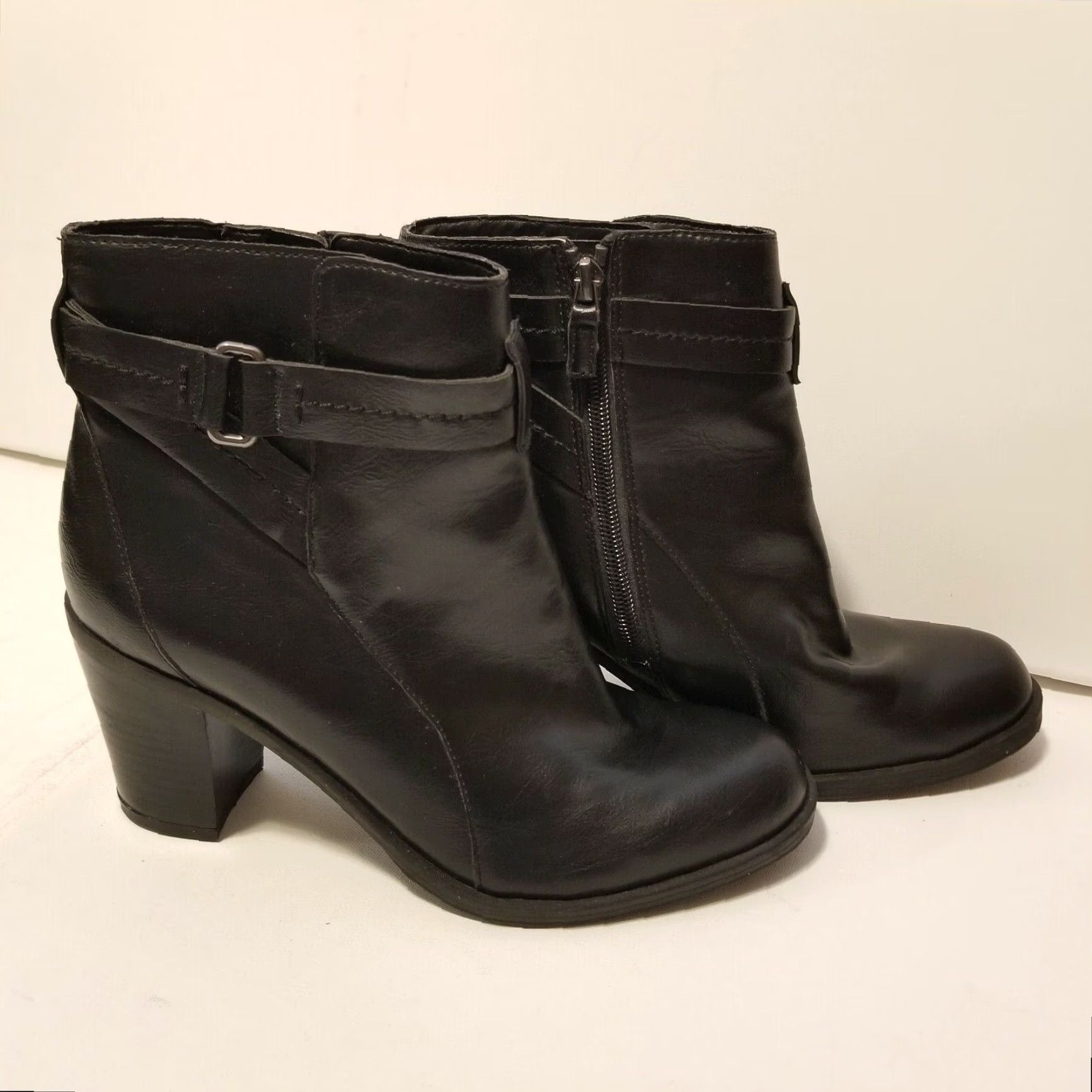 Franco Sarto FRANCO SARDO Black Ankle Boots Womens Block Heelside Zip Round Toe Size 8M Size US 8 / IT 38 - 3 Thumbnail