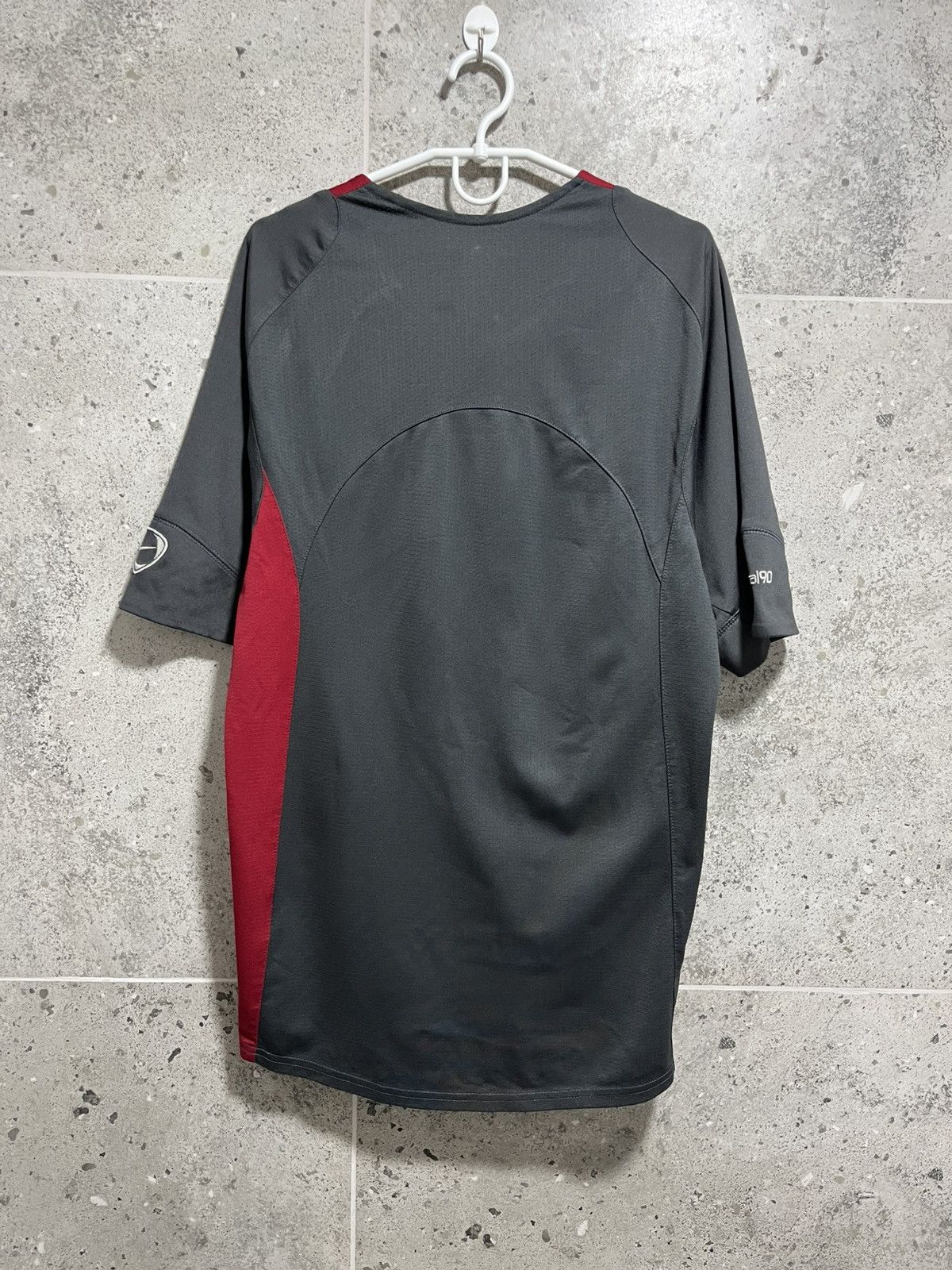 Nike × Vintage Manchester United 2005-2006 Training Football Shirt Size US S / EU 44-46 / 1 - 9 Thumbnail