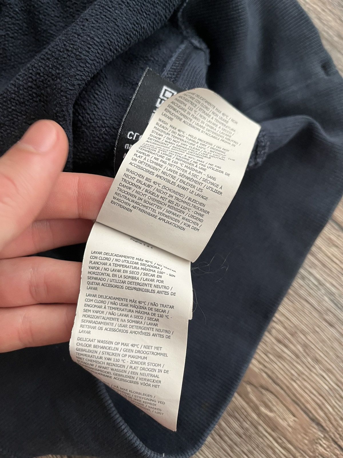 Stone Island Stone Island Distressed Washed Vintage Sweatshirt Size US XL / EU 56 / 4 - 16 Thumbnail
