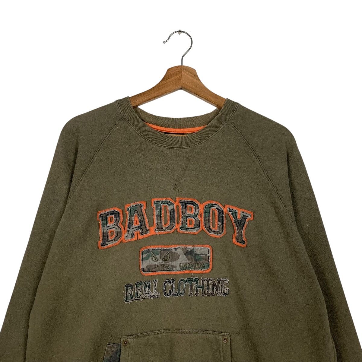 Japanese Brand Vintage BAD BOY Big Logo Crewneck Sweatshirt #3597-C165 Size US S / EU 44-46 / 1 - 2 Thumbnail