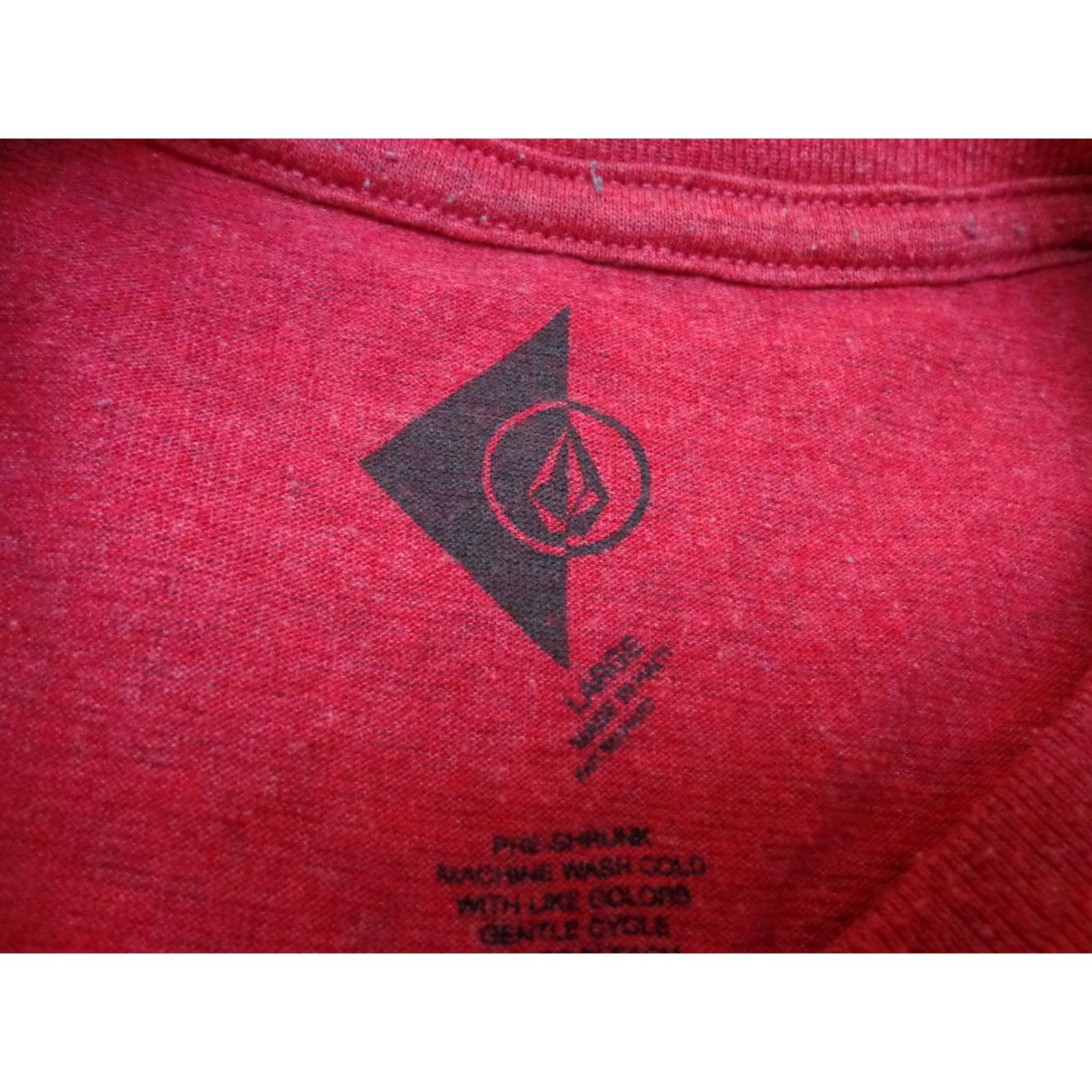 Volcom Volcom Graphic Logo Red T Shirt L Mens Cotton Blend Short Sleeve Size Large Regular Flaw Red Capable of Return Size US L / EU 52-54 / 3 - 4 Thumbnail