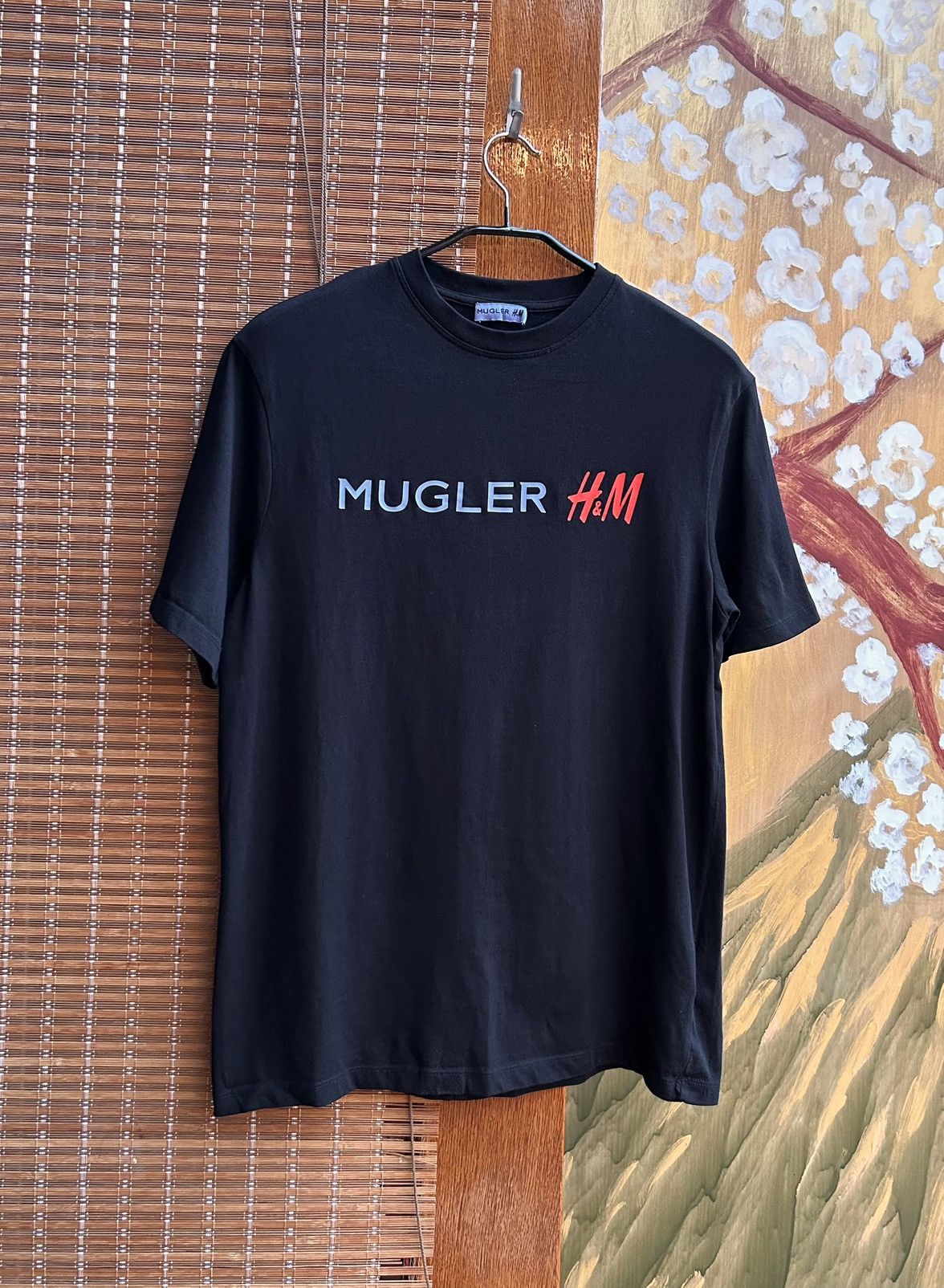 H&M × Mugler × Thierry Mugler Thierry Mugler X H&M Staff Only Launch T-shirt Black Size XS Size US XS / EU 42 / 0 - 1 Thumbnail