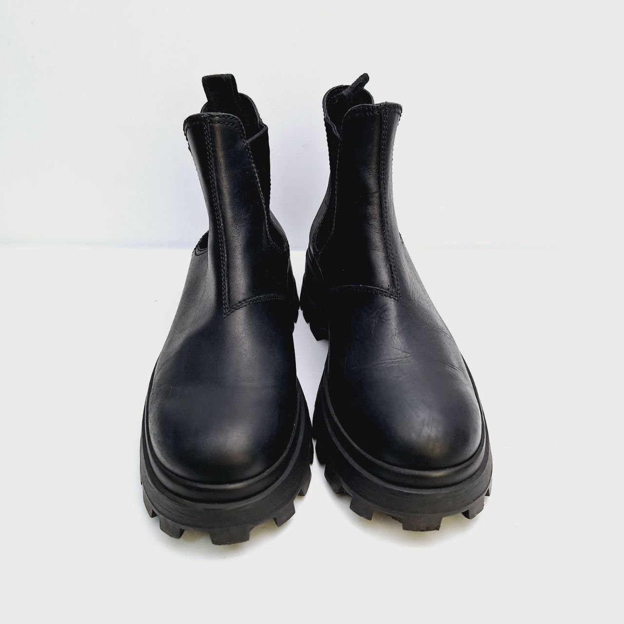 Miu Miu Miu Miu Black Chelsea Platform leather boots Size US 10 / IT 40 - 13 Thumbnail