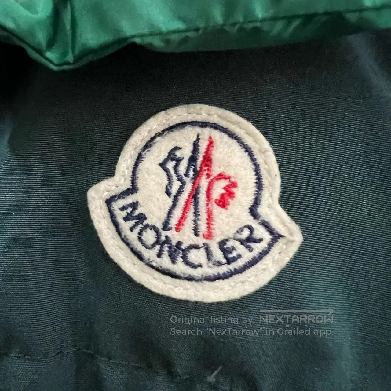 Moncler moncler green logo down jacket size 3. Size US M / EU 48-50 / 2 - 2 Thumbnail