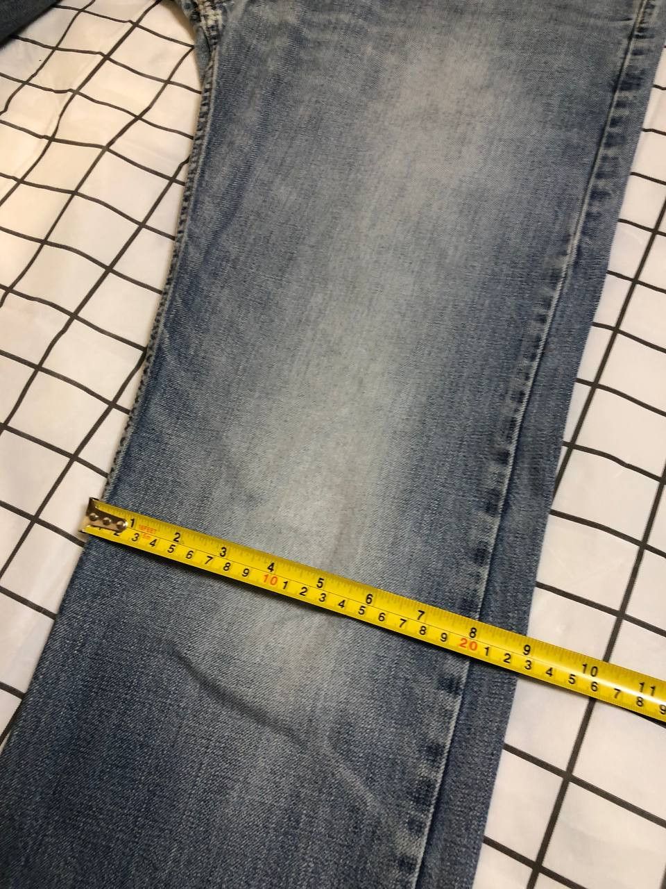 Levi's Levi's Men's 505 Standard Bootcut Fit Jean Size US 34 / EU 50 - 4 Thumbnail