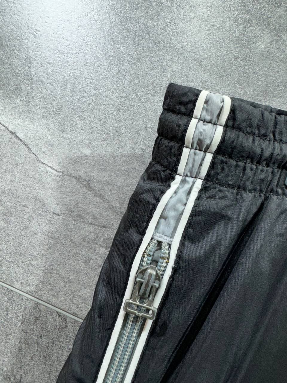 Vintage Vintage Nike Track Pants Baggy Swoosh Rare Drill Size US 32 / EU 48 - 3 Thumbnail