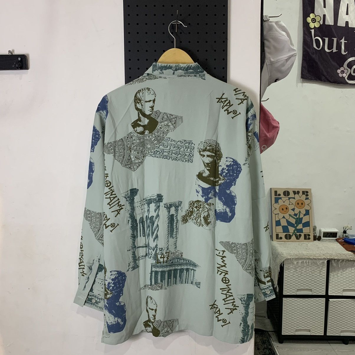 Japanese Brand Umberto Ginocchietti vintage pattern long button shirt Size US XL / EU 56 / 4 - 2 Thumbnail