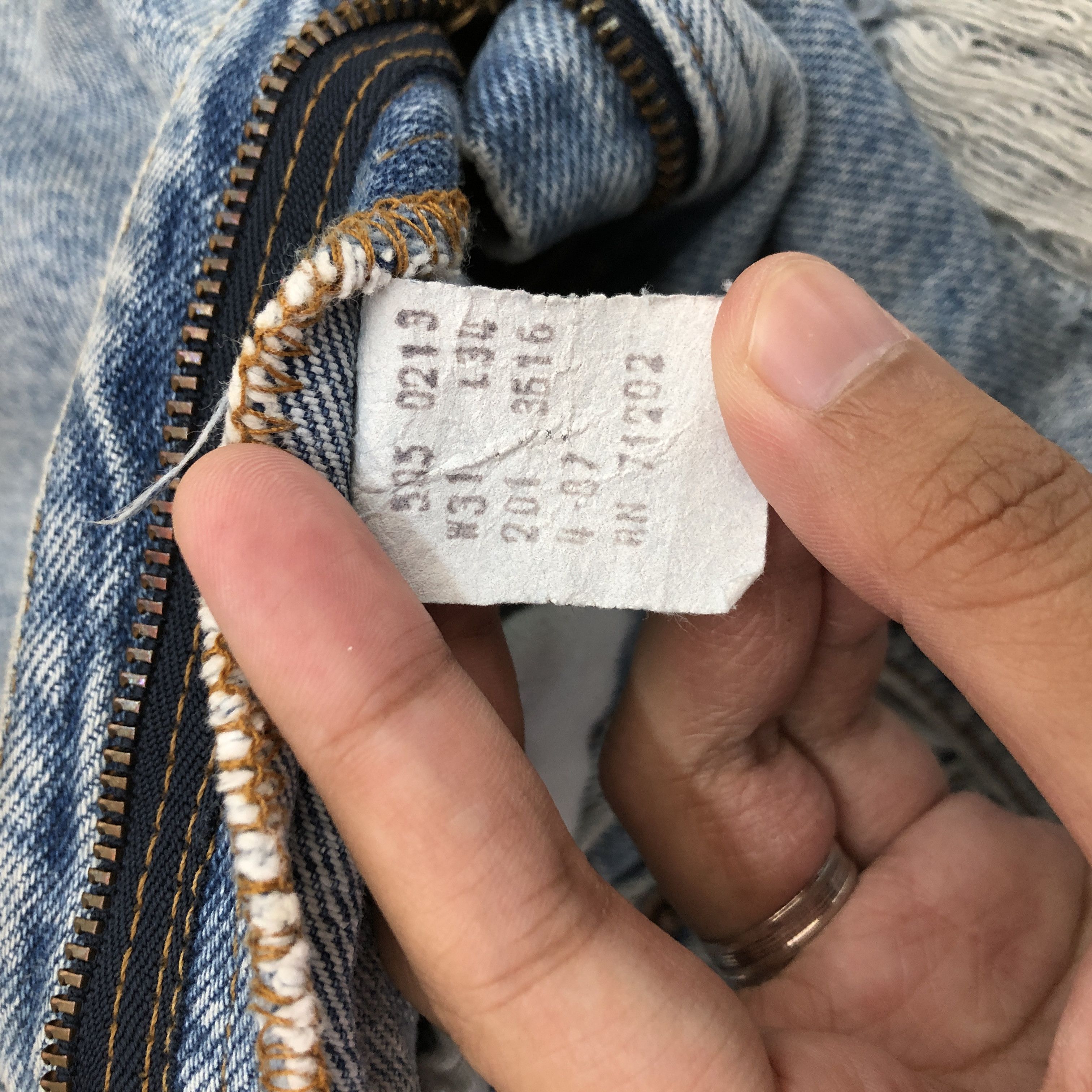 Levi's Vintage Levis 505 Distressed Jeans Levi's Denim Ripped Pants Size 28" / US 6 / IT 42 - 13 Thumbnail