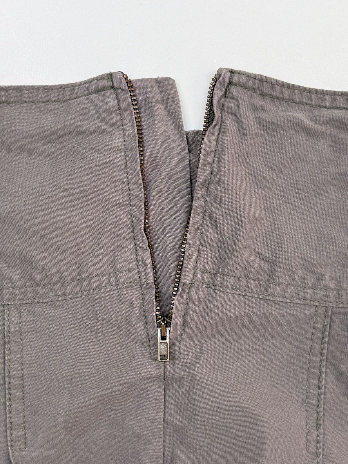 Vintage Y2K Vintage New Look Khaki Green Pleated Mini Skirt Size 28" / US 6 / IT 42 - 4 Thumbnail