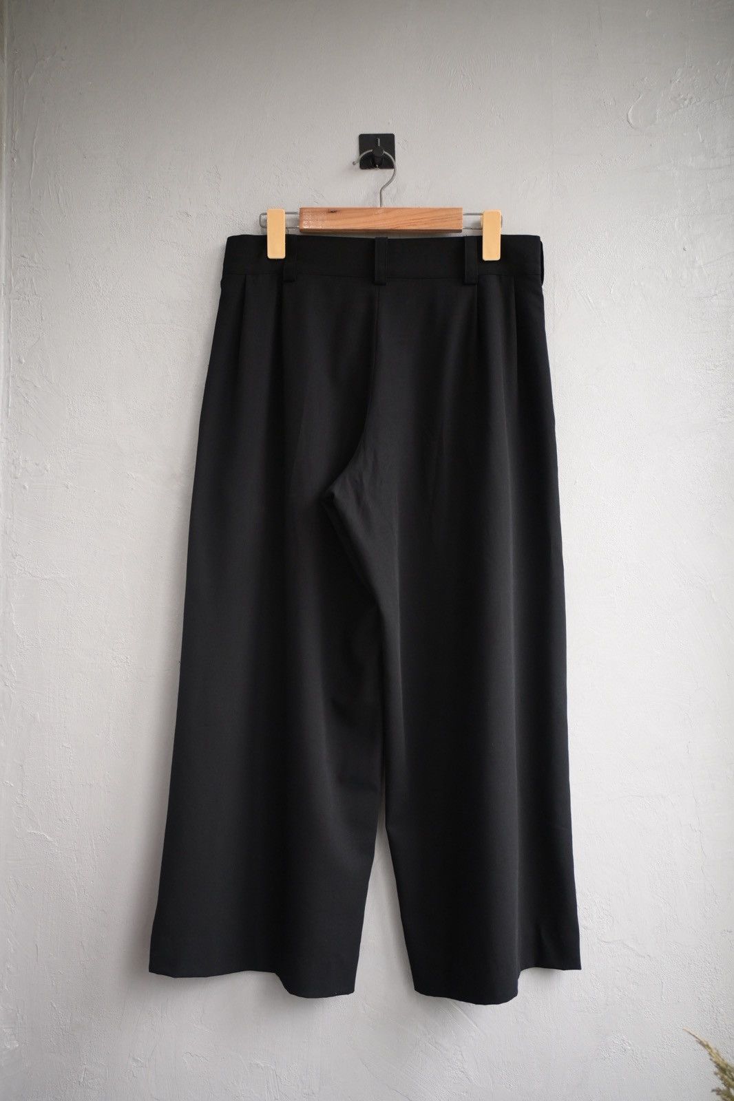 Yohji Yamamoto Yohji Yamamoto 90’s cropped wide-leg wool trousers Size US 30 / EU 46 - 6 Thumbnail