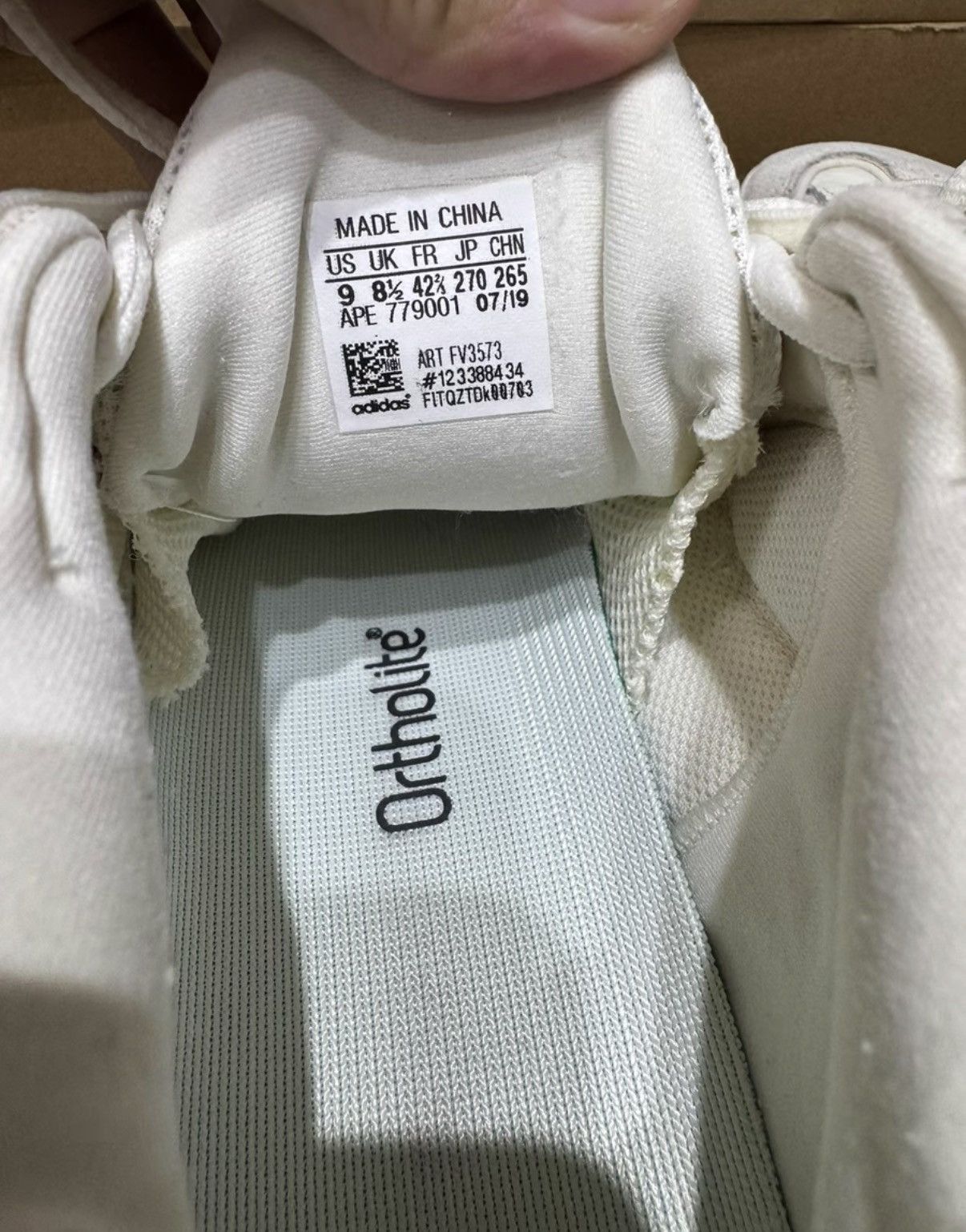 Adidas Adidas Yeezy 500 Bone White ID5114 / FV3573 K37 Size US 9 / EU 42 - 6 Thumbnail