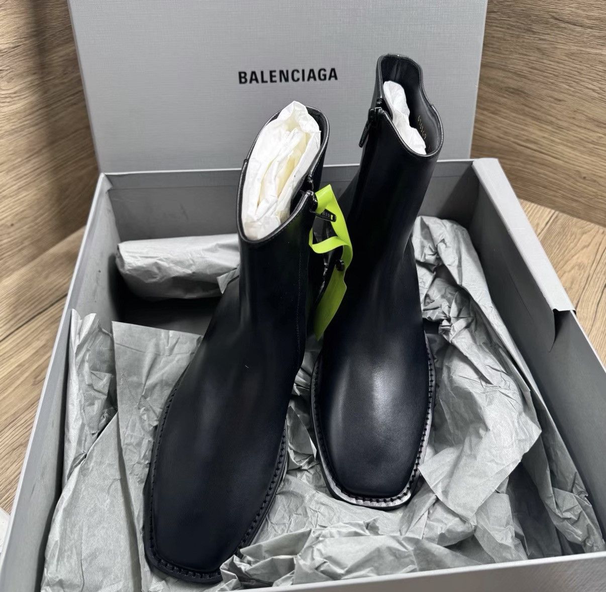 Balenciaga Balenciaga Square-toe Double B Ankle Boots J41 Size US 7.5 / IT 37.5 - 2 Thumbnail