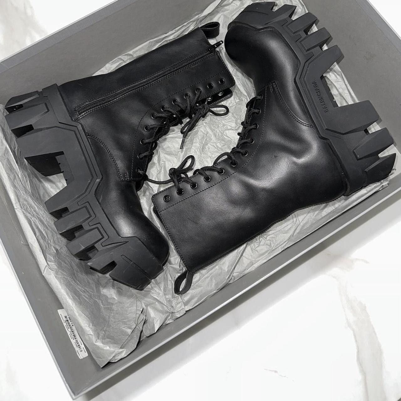 Balenciaga New Leather Bulldozer Lace Boots (43) Fits EU 44