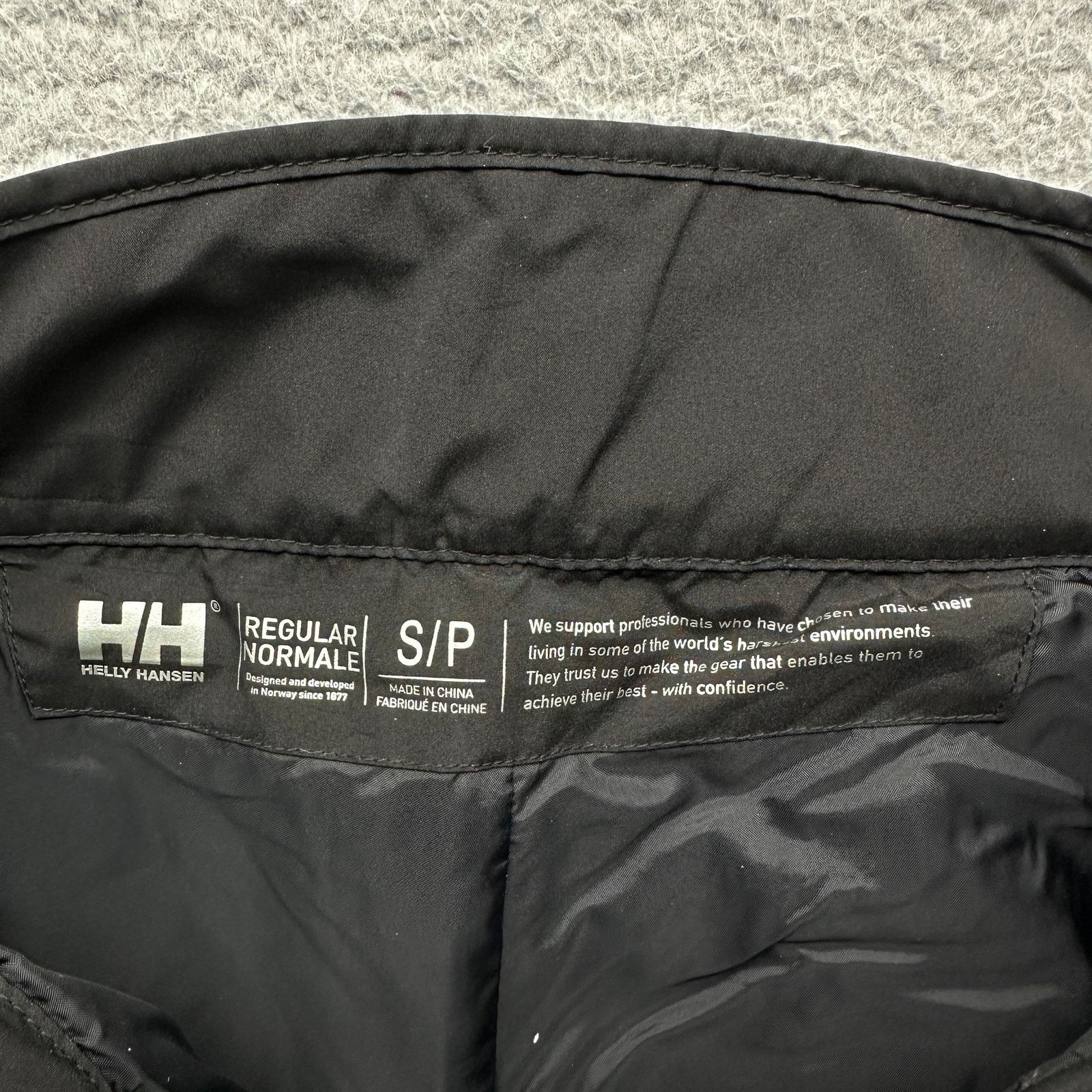 Helly Hansen Helly Hansen Legendary Ski Pants Womens Small Primaloft Size 32" / US 10 / IT 46 - 3 Thumbnail