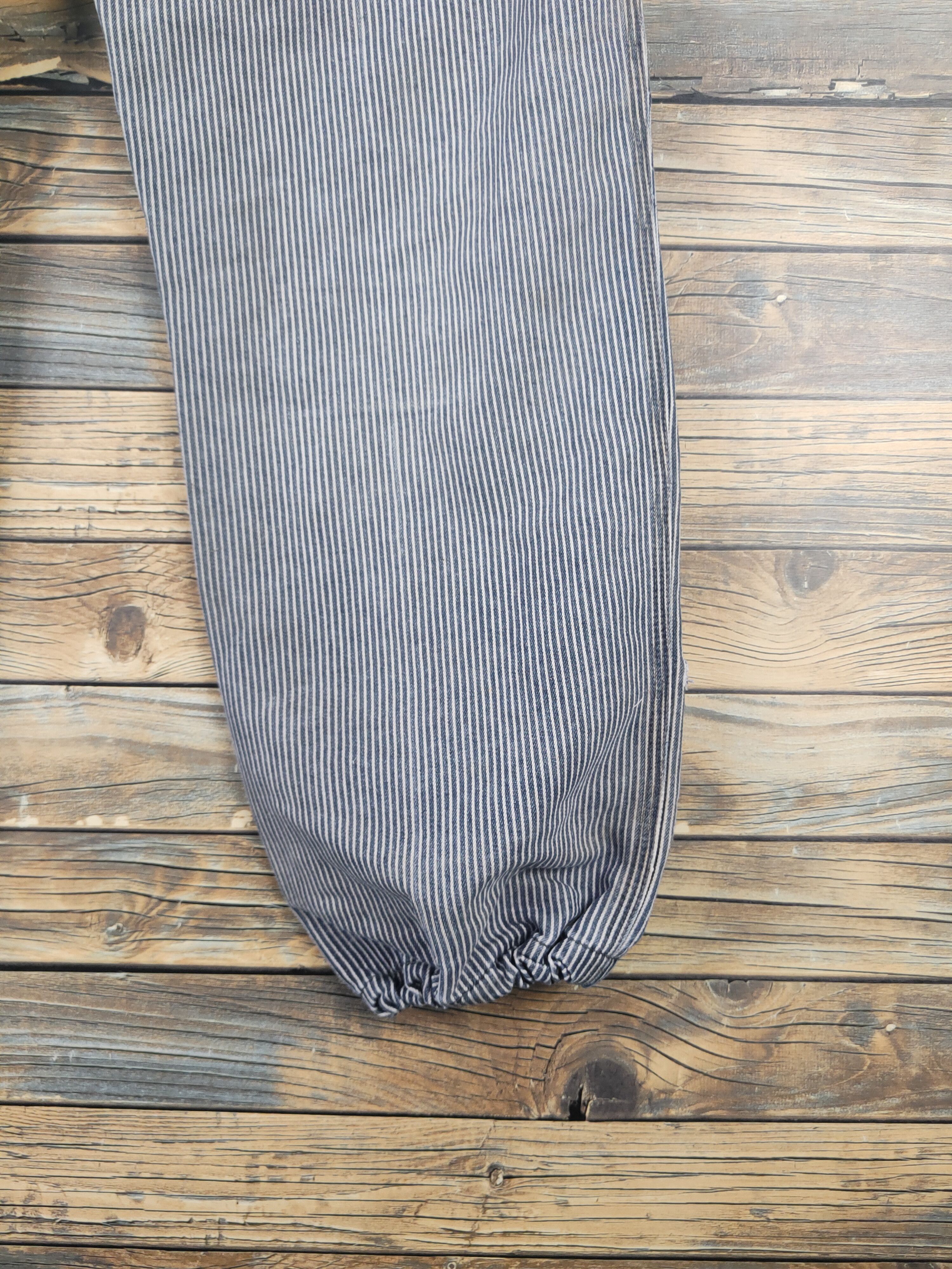 Vintage DL Evenriver Blue White Distressed Ripped Jeans #1658 Size US 33 - 13 Thumbnail