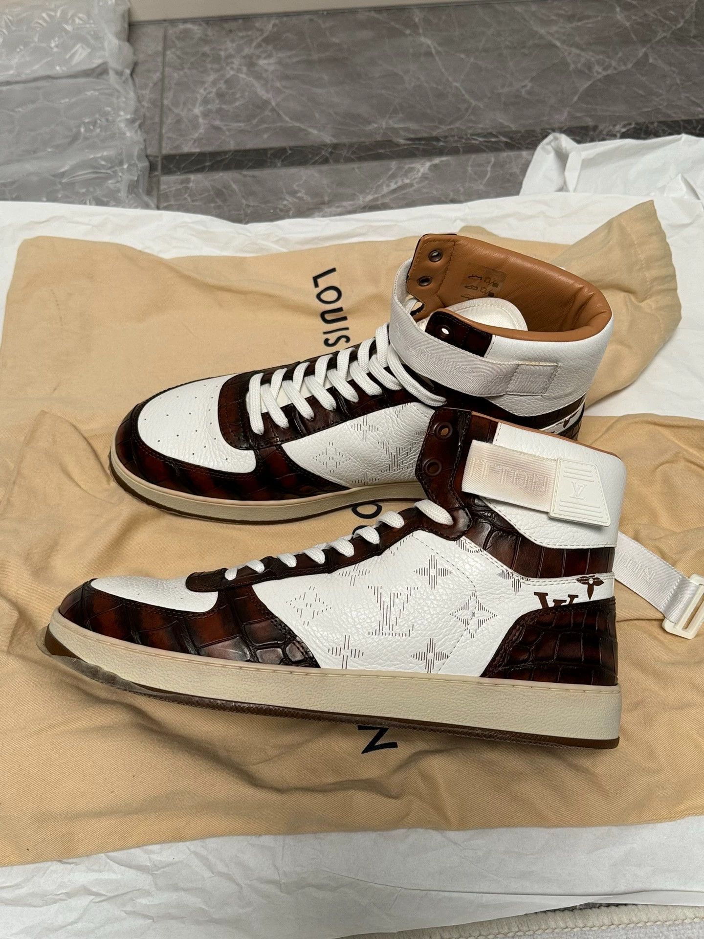 Louis Vuitton LV Rivoli Croc Monogram Sneaker 42 New Size US 9 / EU 42 - 1 Thumbnail