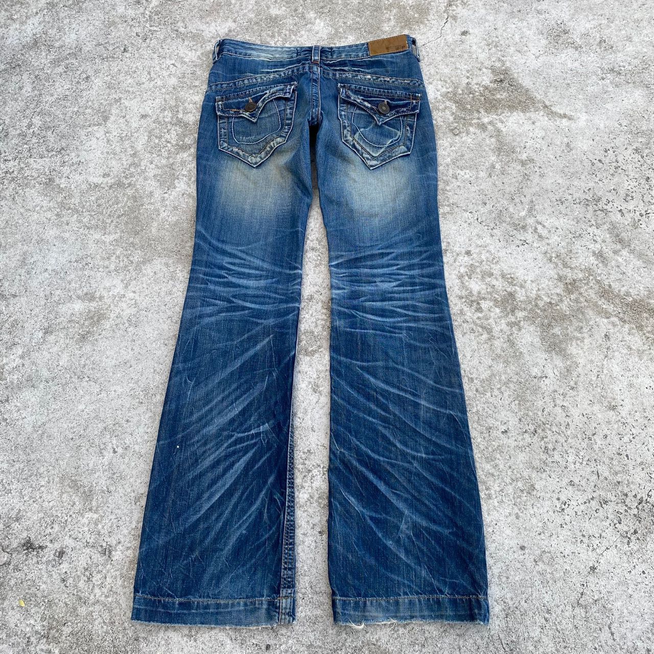 Japanese Brand Vintage Lolita Jeans Flare Distressed Denim Size 32" / US 10 / IT 46 - 4 Thumbnail
