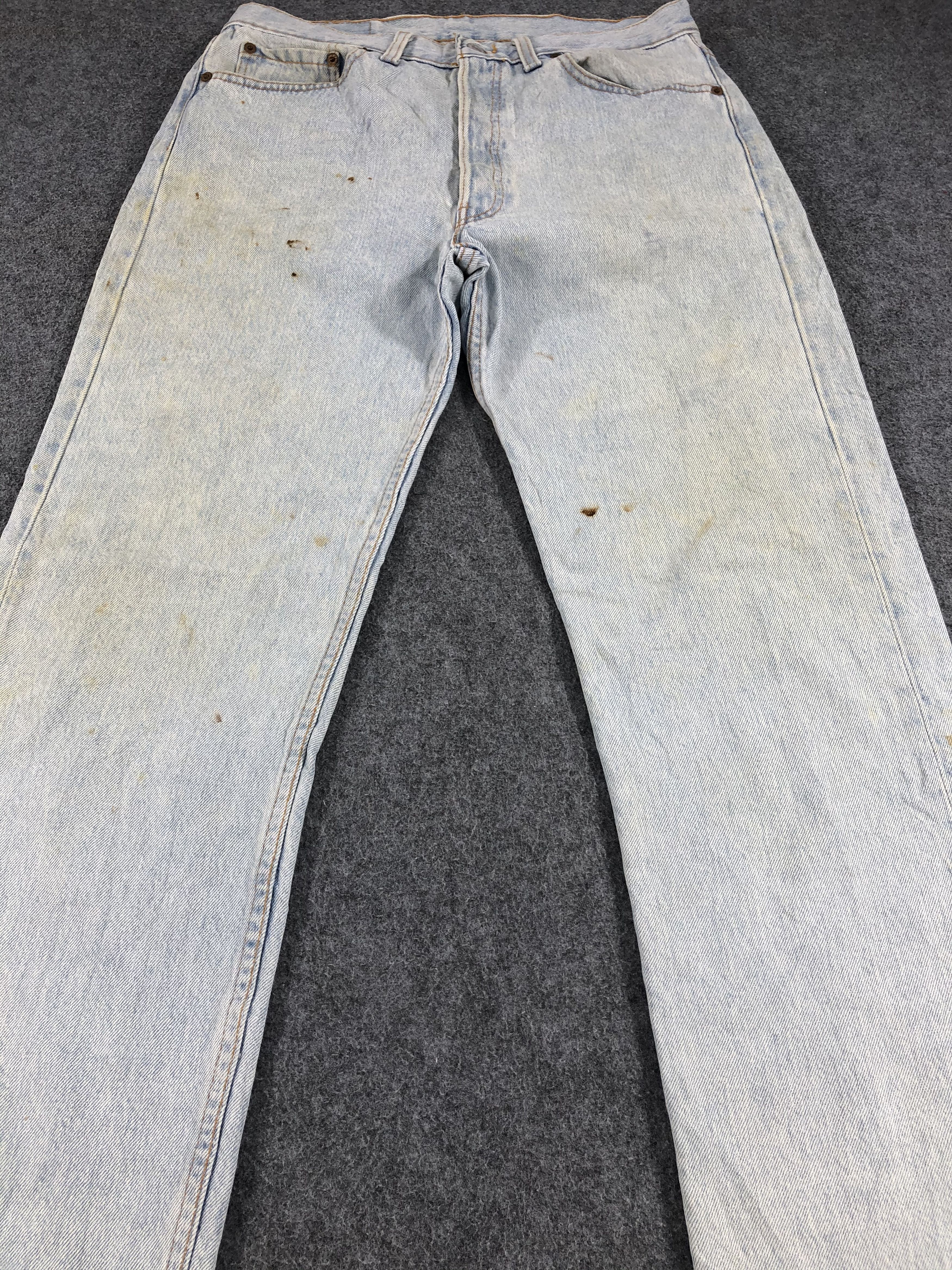 Levi's Vintage 90s Light Wash Levis 501 Jeans-JM657 Size US 32 / EU 48 - 3 Thumbnail