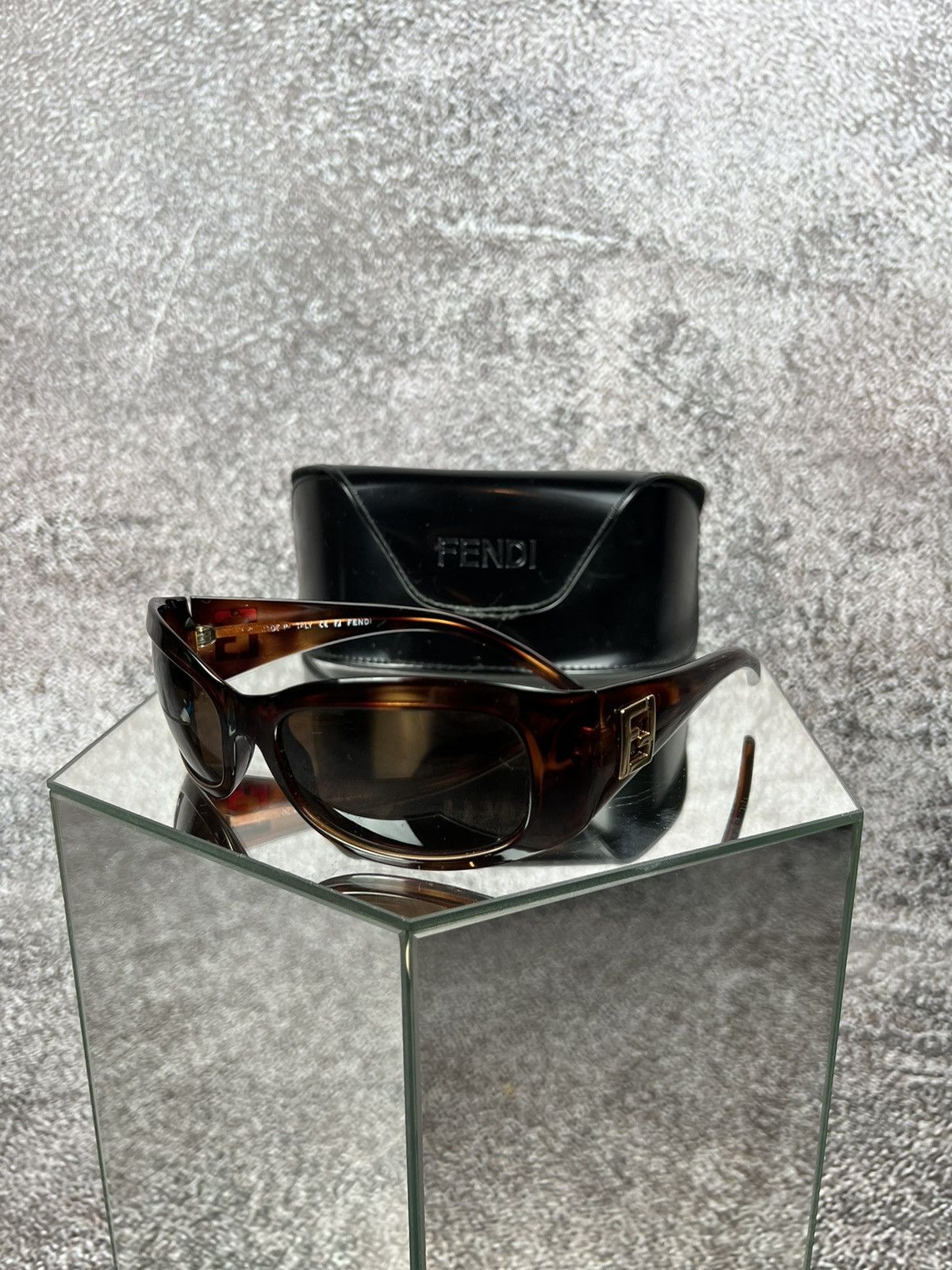 Fendi × Vintage Fendi FS332 Vintage Leopard sunglasses Gold 
