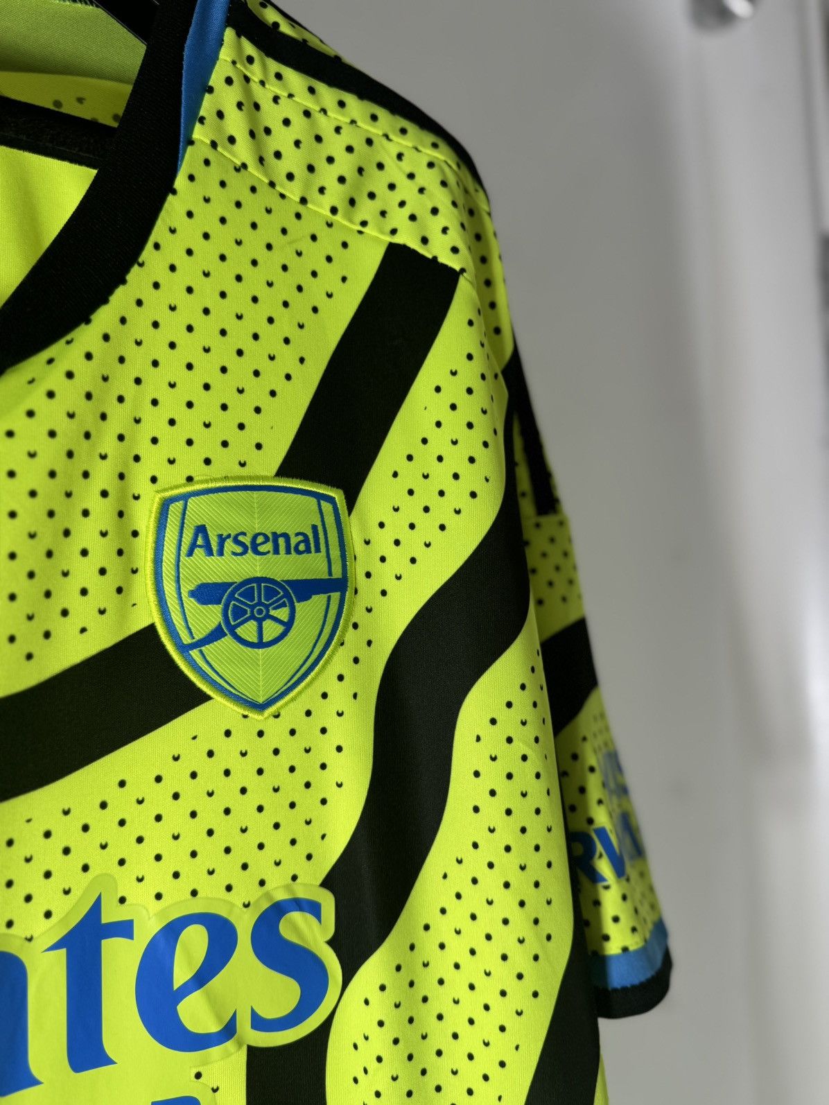 Adidas Arsenal London 23/24 Emirates Away Jersey XL 2XL Size US XL / EU 56 / 4 - 7 Thumbnail
