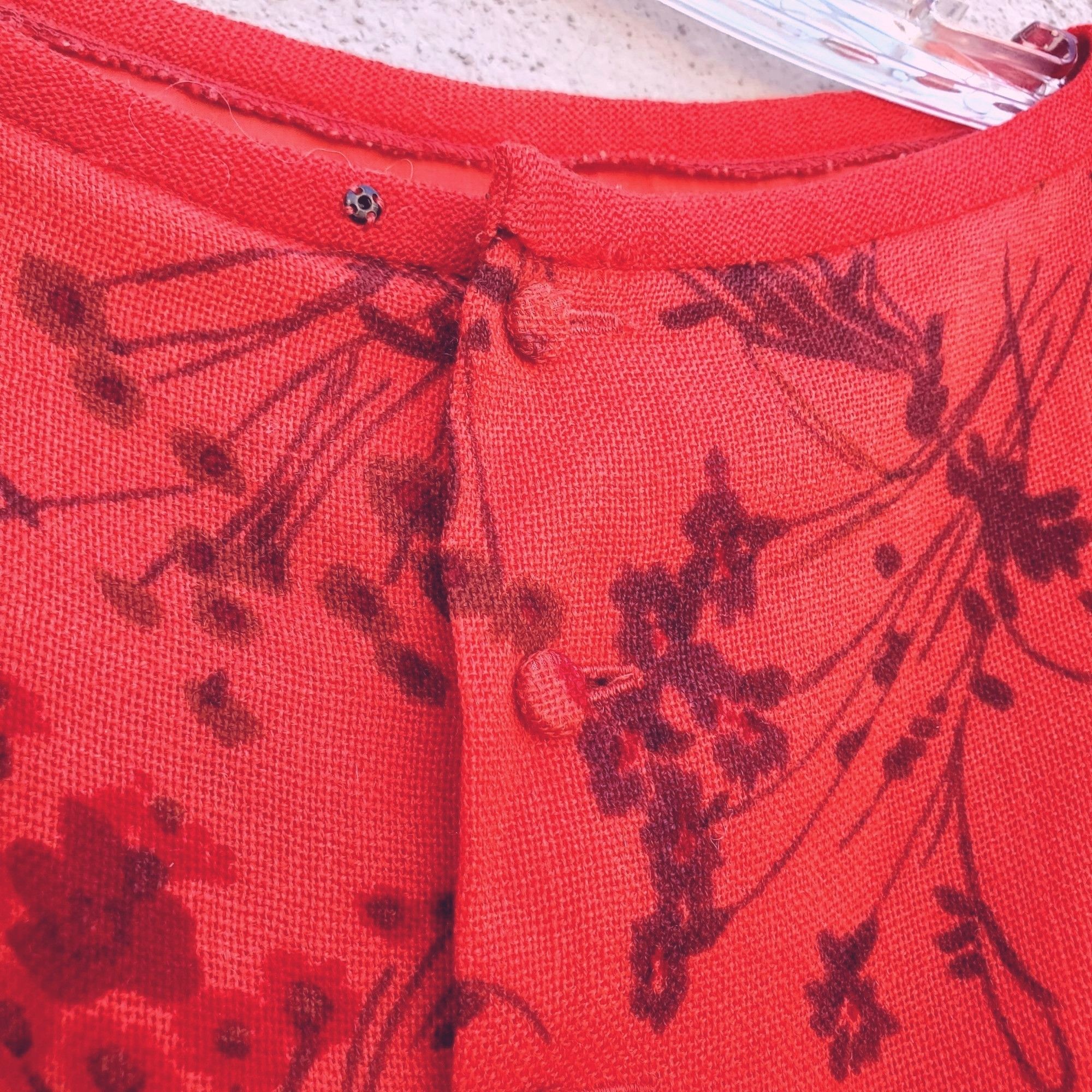 Vintage Vintage Lanz Dress 60s Fit and Flare XS Red Floral Wool Line Size XS / US 0-2 / IT 36-38 - 11 Thumbnail