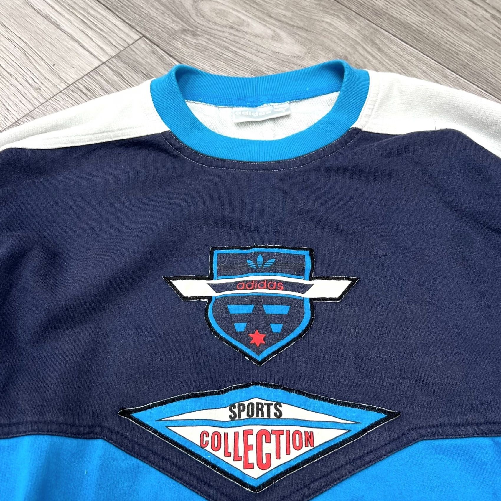 Adidas VINTAGE adidas Sports Collection Crew Neck Sweatshirt Men S Blue Sports Pullover Size US S / EU 44-46 / 1 - 2 Thumbnail