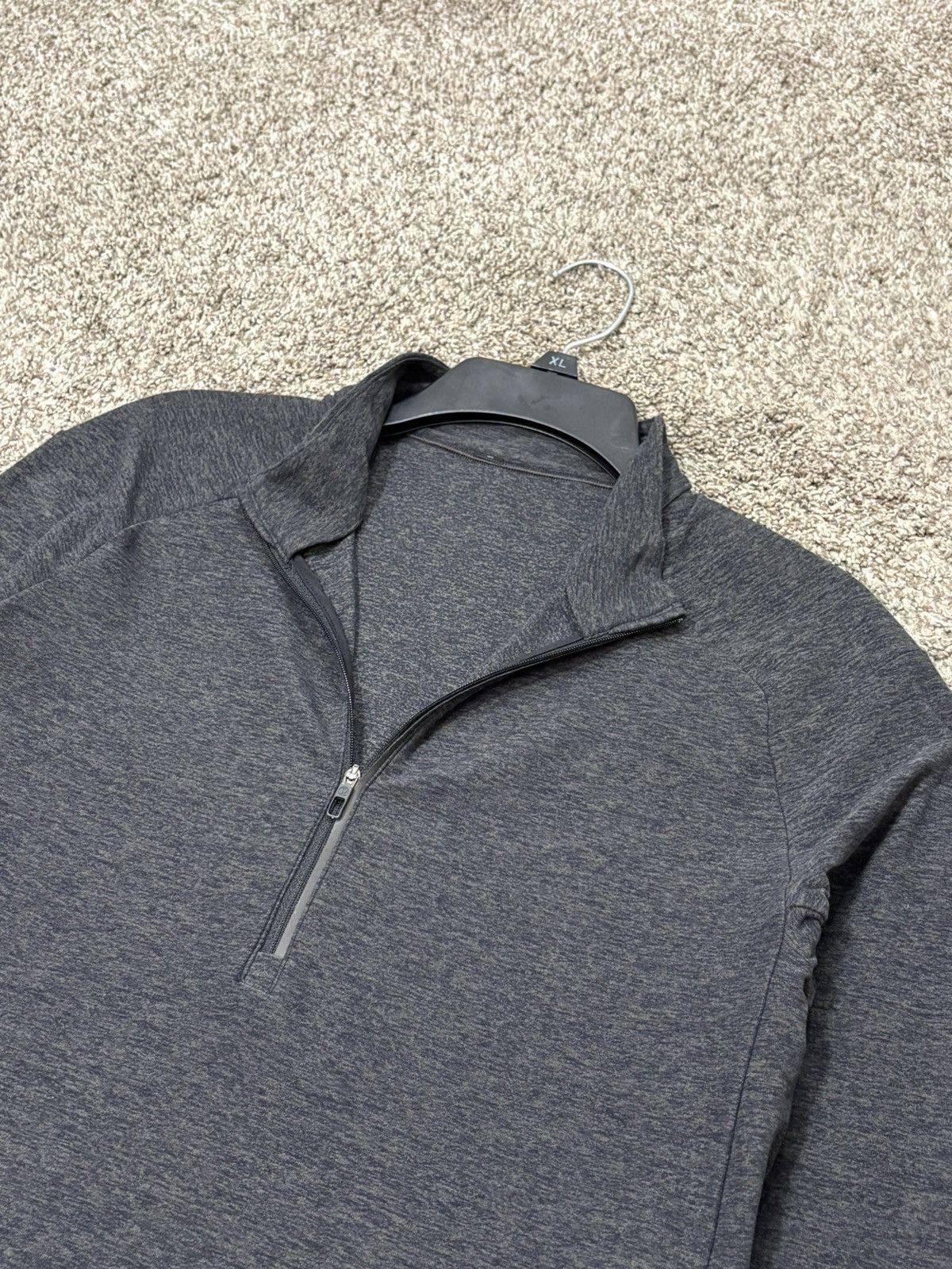 Lululemon Lululemon 1/2 Zip Pullover Men's L Gray Running Long Sleeve Size US L / EU 52-54 / 3 - 3 Thumbnail