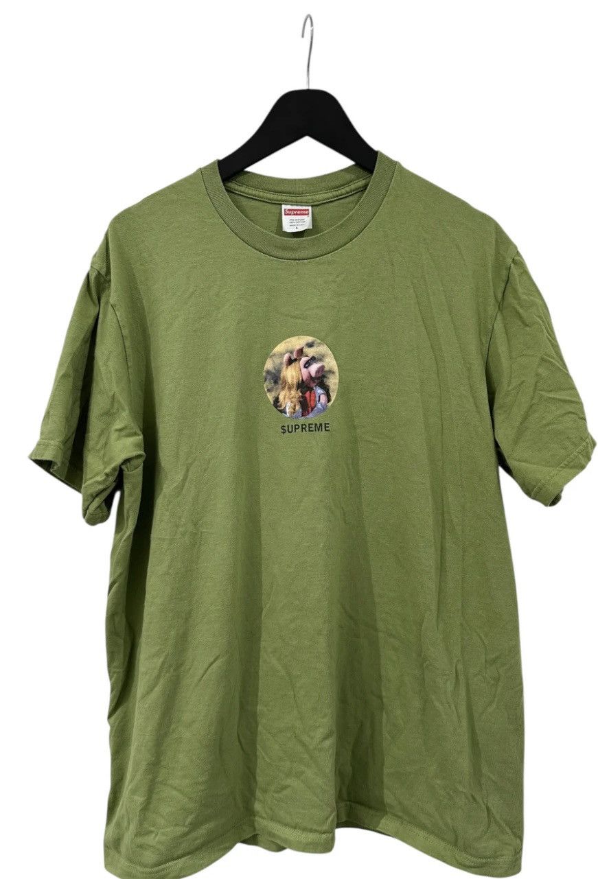 Supreme Supreme Miss Piggy T-Shirt Size L Size US L / EU 52-54 / 3 - 1 Thumbnail