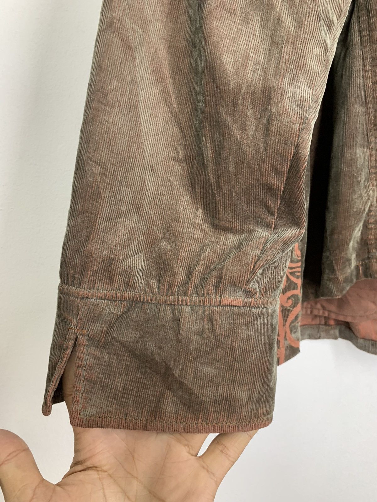 Hysteric Glamour × Japanese Brand × Tornado Mart Japanese Brand Tribal Tattoo Velour Corduroy Oversized Size US L / EU 52-54 / 3 - 7 Thumbnail