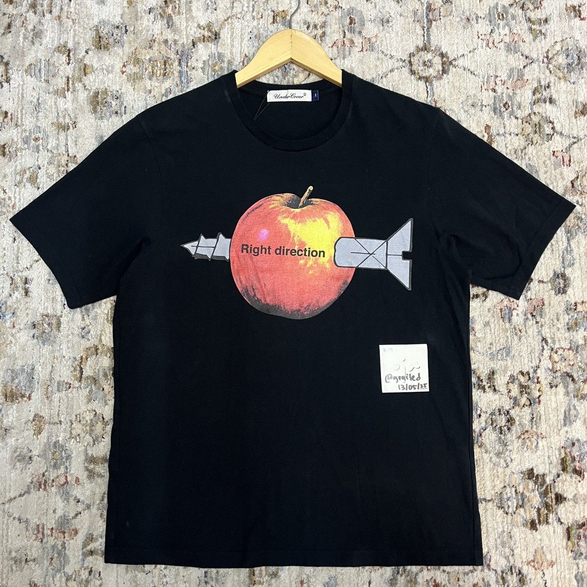 Undercover Undercover AW09 Right Direction S/S Tee Size US S / EU 44-46 / 1 - 2 Thumbnail