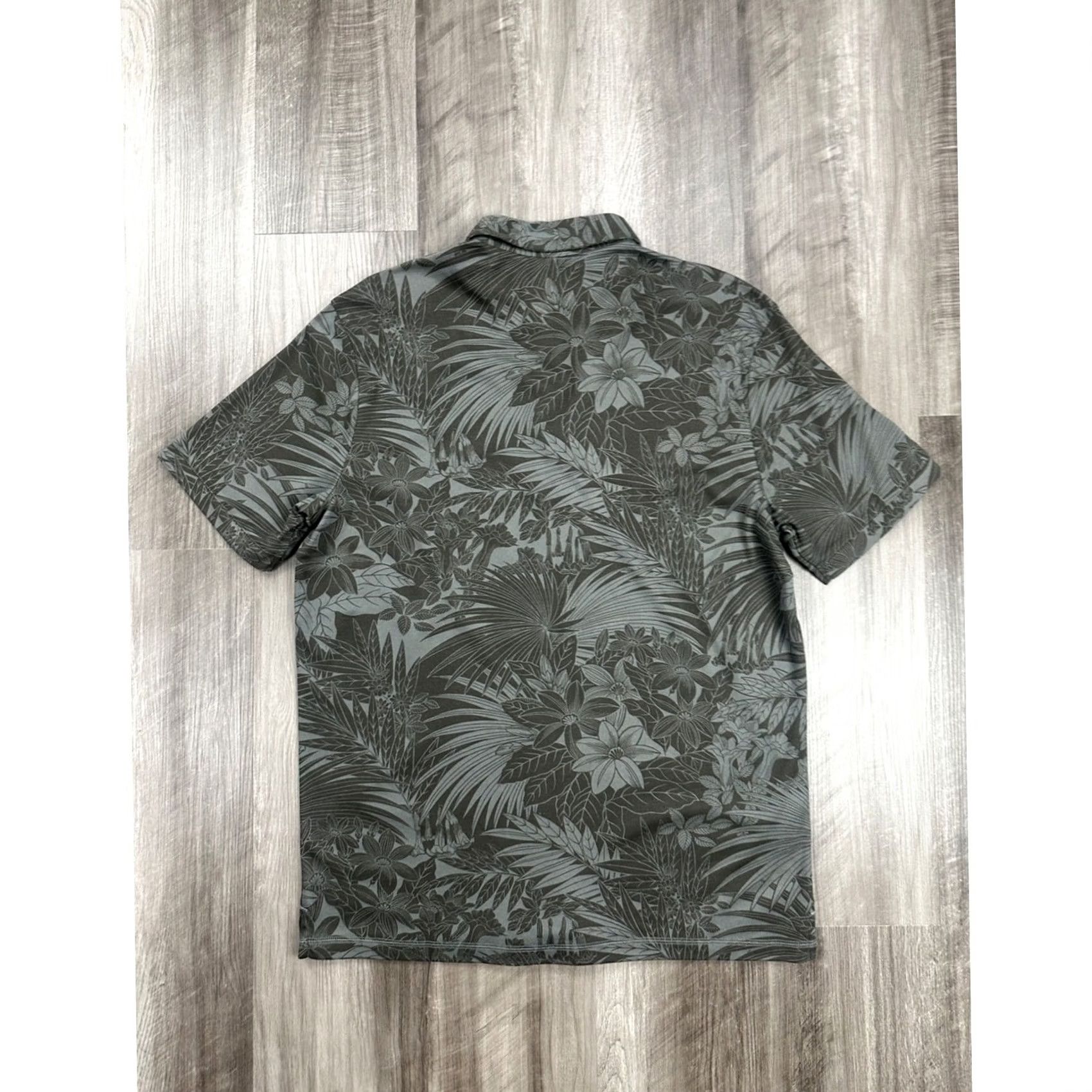 Tommy Bahama Tommy Bahama Polo Shirt Men M Gray Hawaiian Floral tropical Coal Regular Medium Size US M / EU 48-50 / 2 - 4 Thumbnail