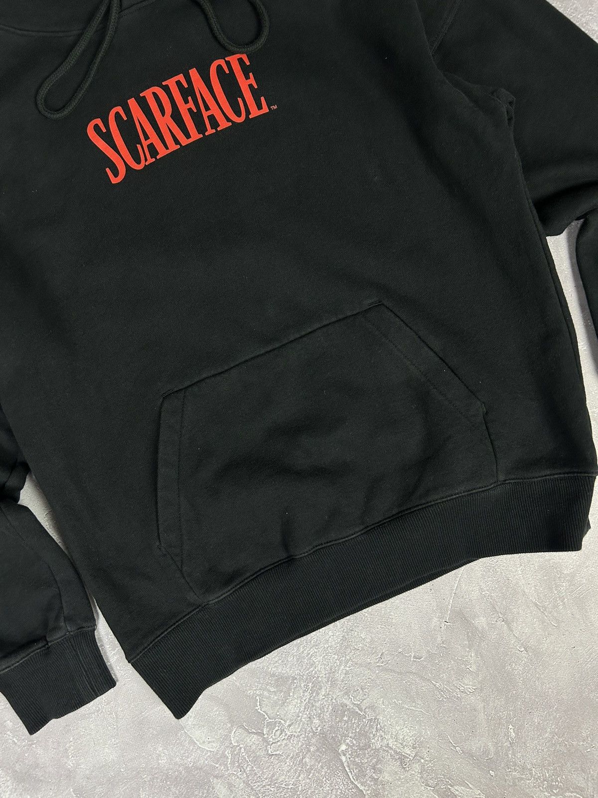 Grailed Scarface x H&M Spellout Back Print Hoodie Jumper S Oversize Size US S / EU 44-46 / 1 - 7 Thumbnail