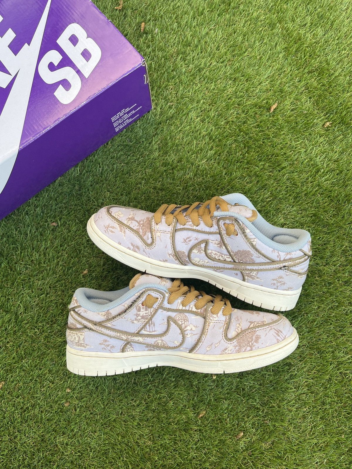 Nike Nike sb dunk low “city of style” us9//uk8//eu42.5 Size US 9 / EU 42 - 2 Thumbnail